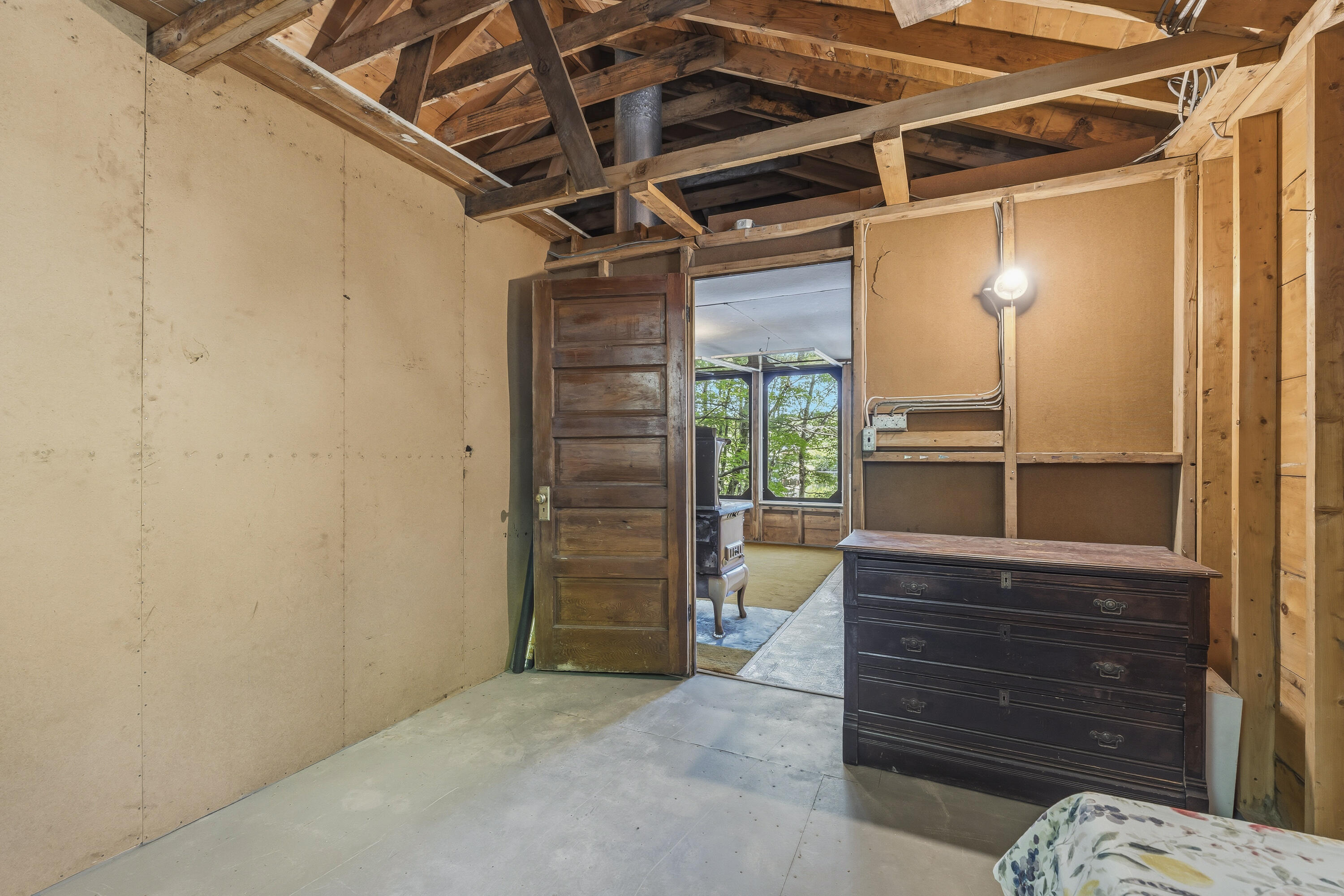 29 Thomas Rd_122