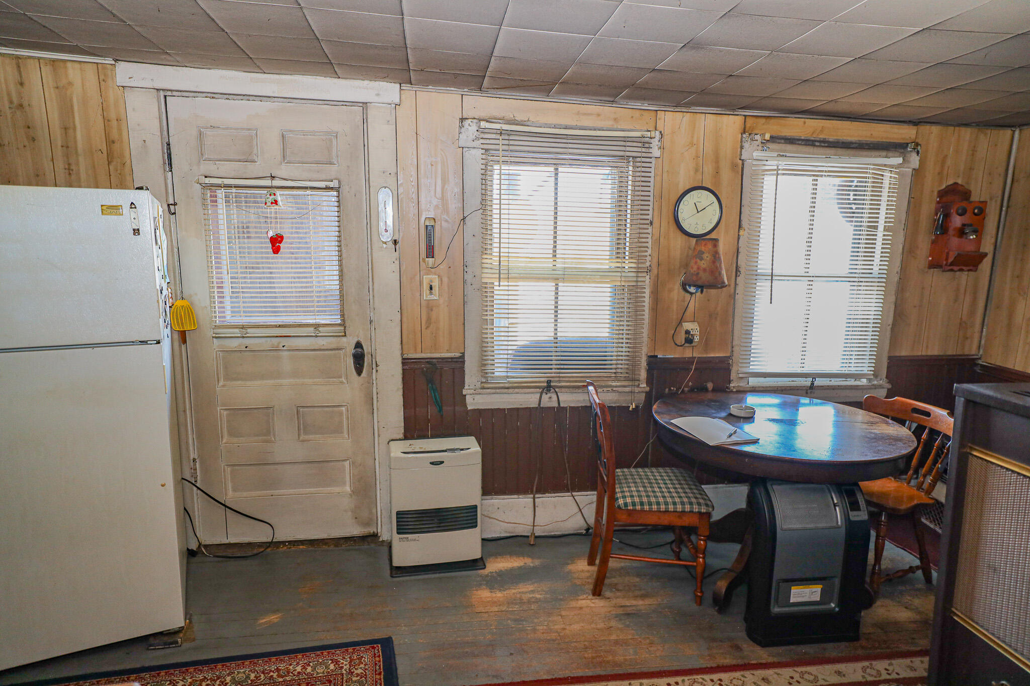 19 Knox Road, Peru, ME, 04290