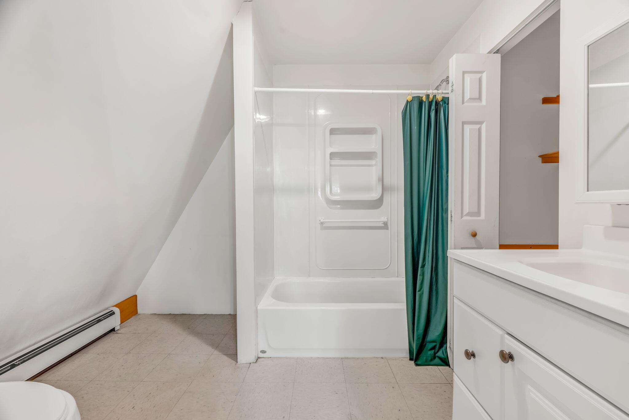 28 Main Street Hill, Dexter, ME, 04930