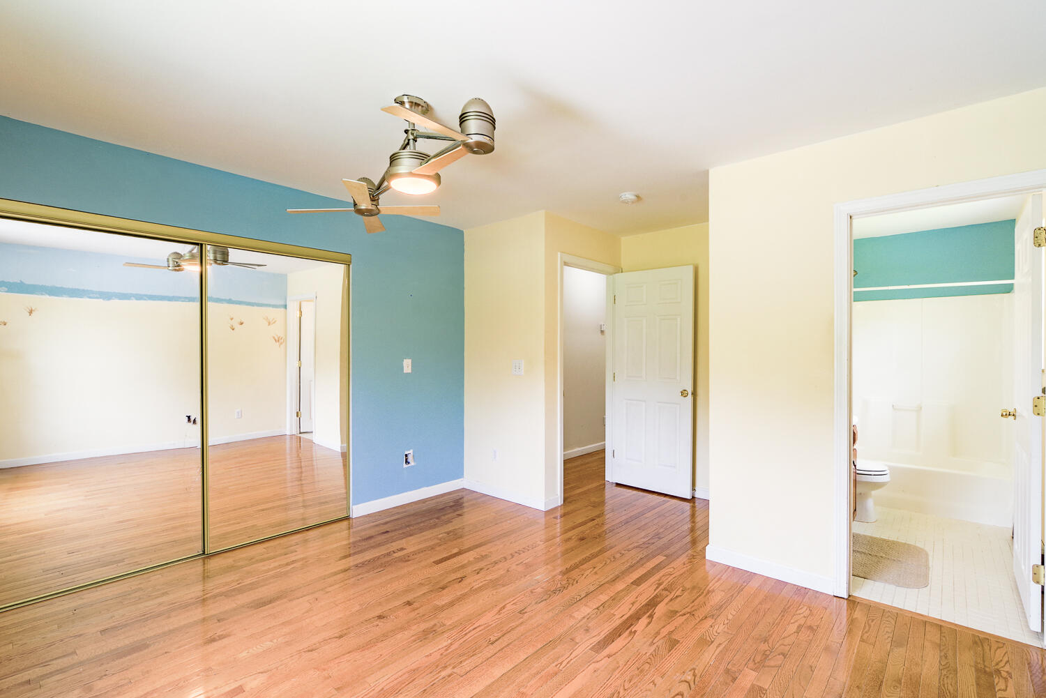 Bedroom 3- primary