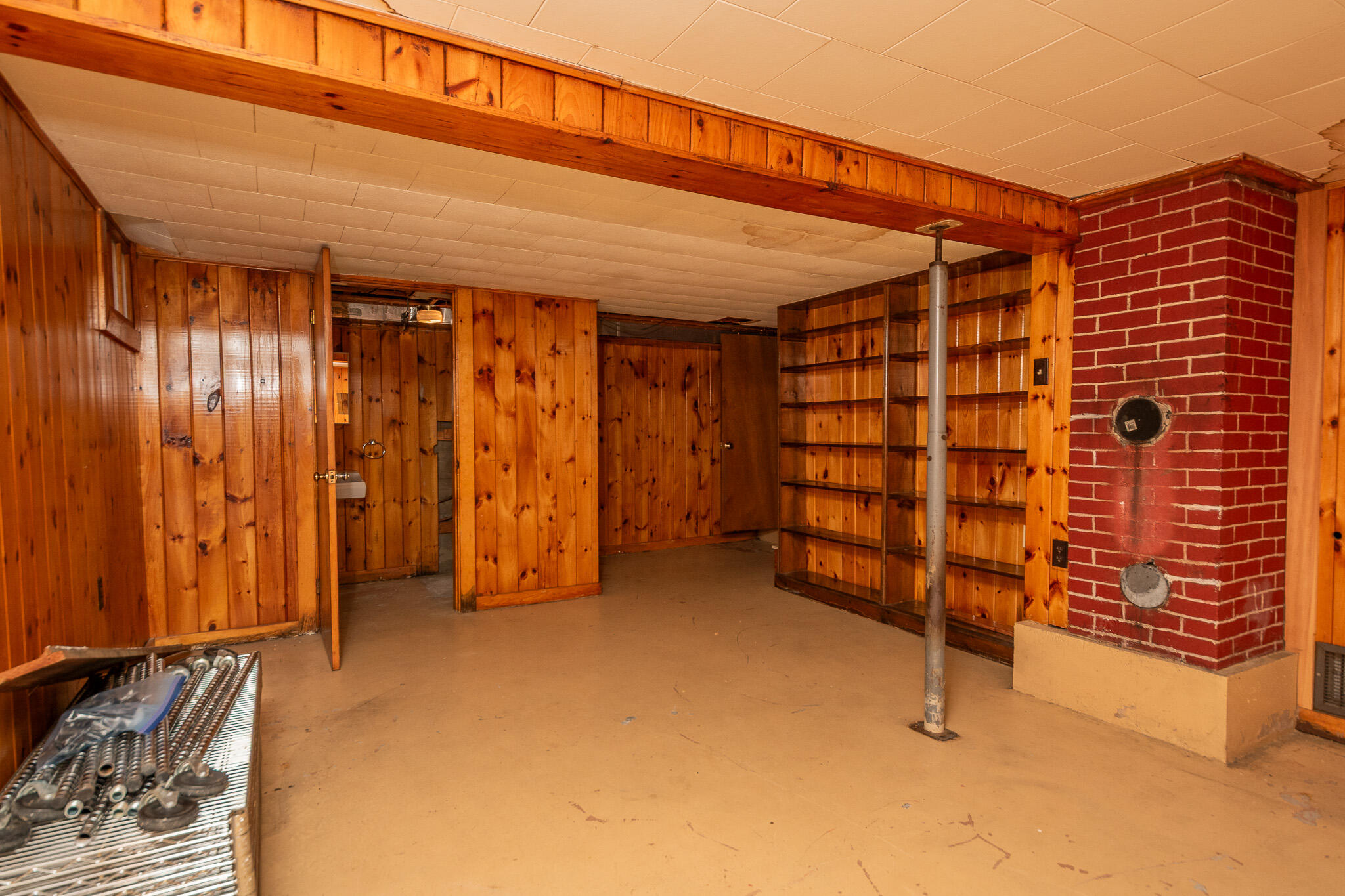 947 W Main Street, Dover-foxcroft, ME, 04426