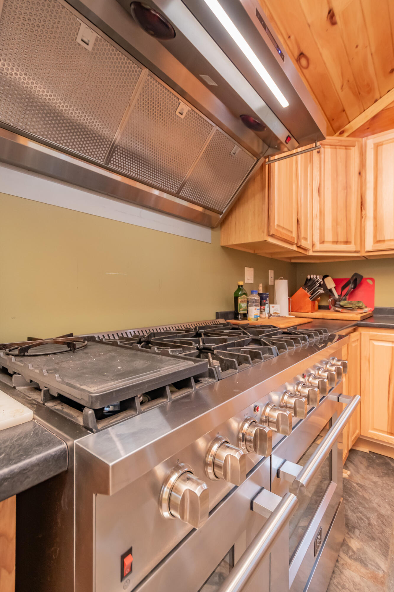 54 Carver Road, Milo, ME, 04463