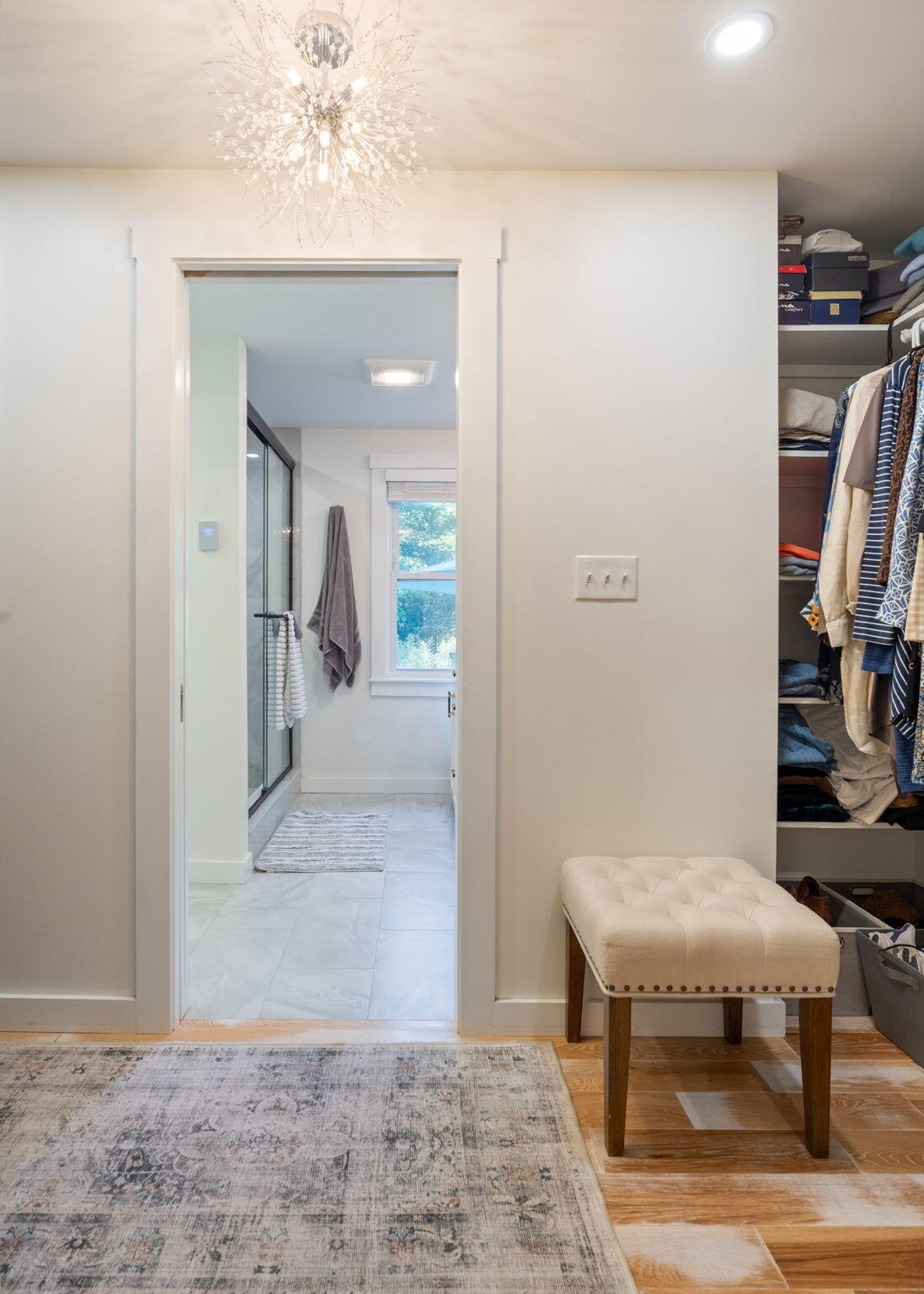 303 Middle Road, Falmouth, ME 04105 Walk In /Through Closet to Primary Full Bath