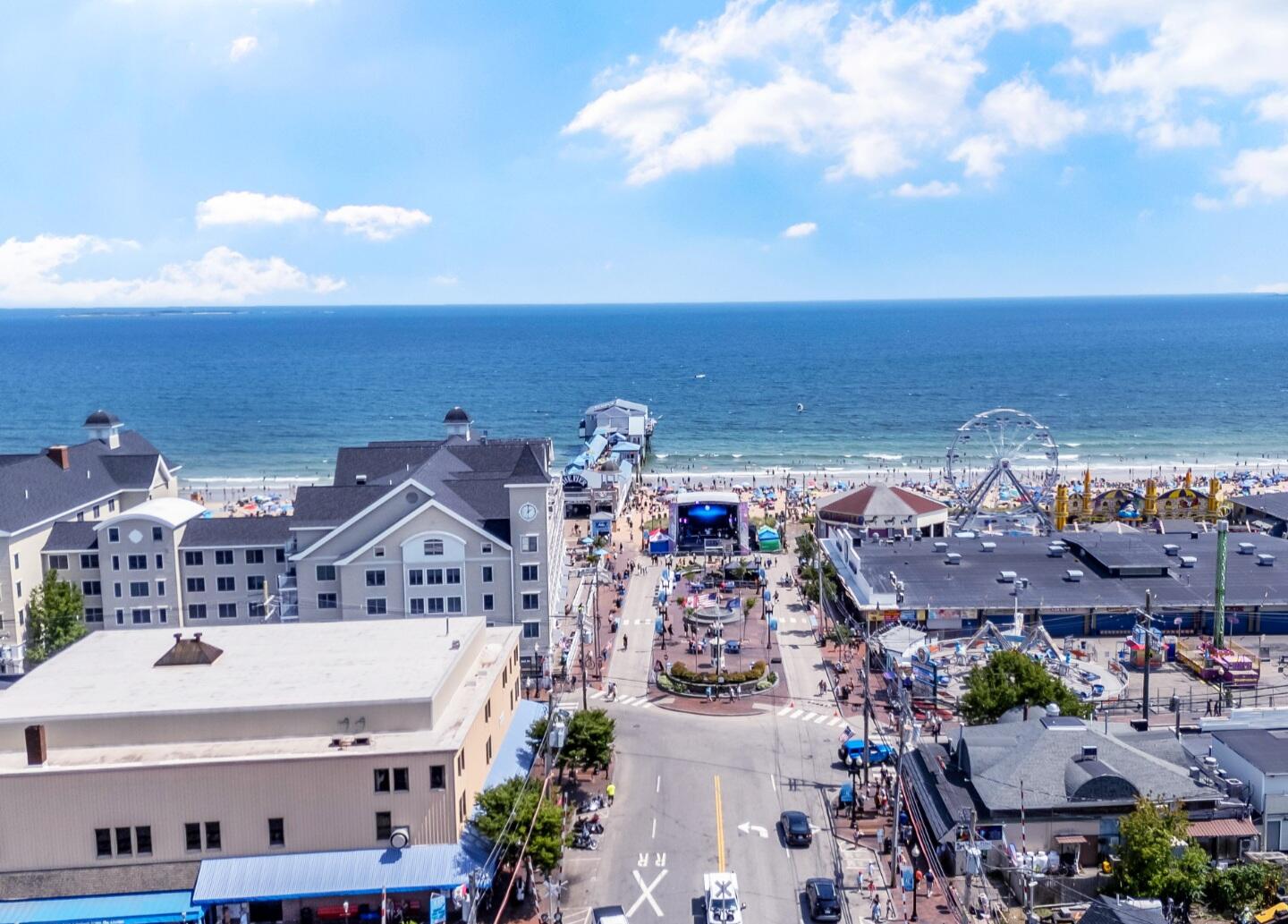 57 E Grand Avenue, Old Orchard Beach, ME, 04064