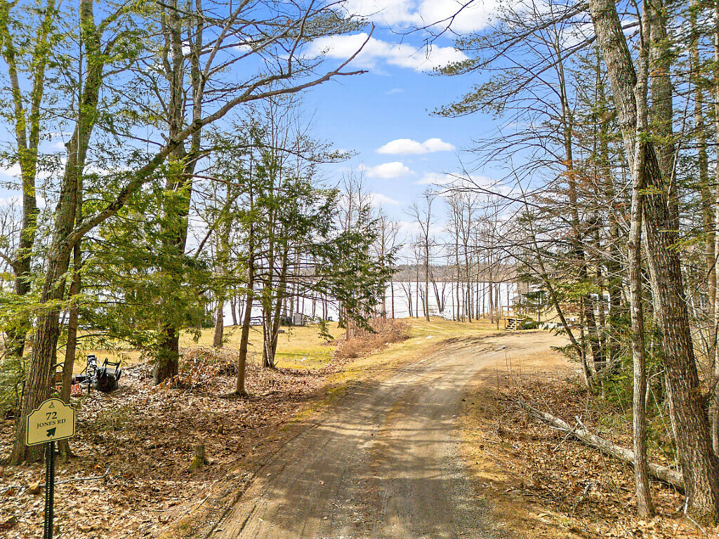 72 Jones Road, Vassalboro, ME, 04989