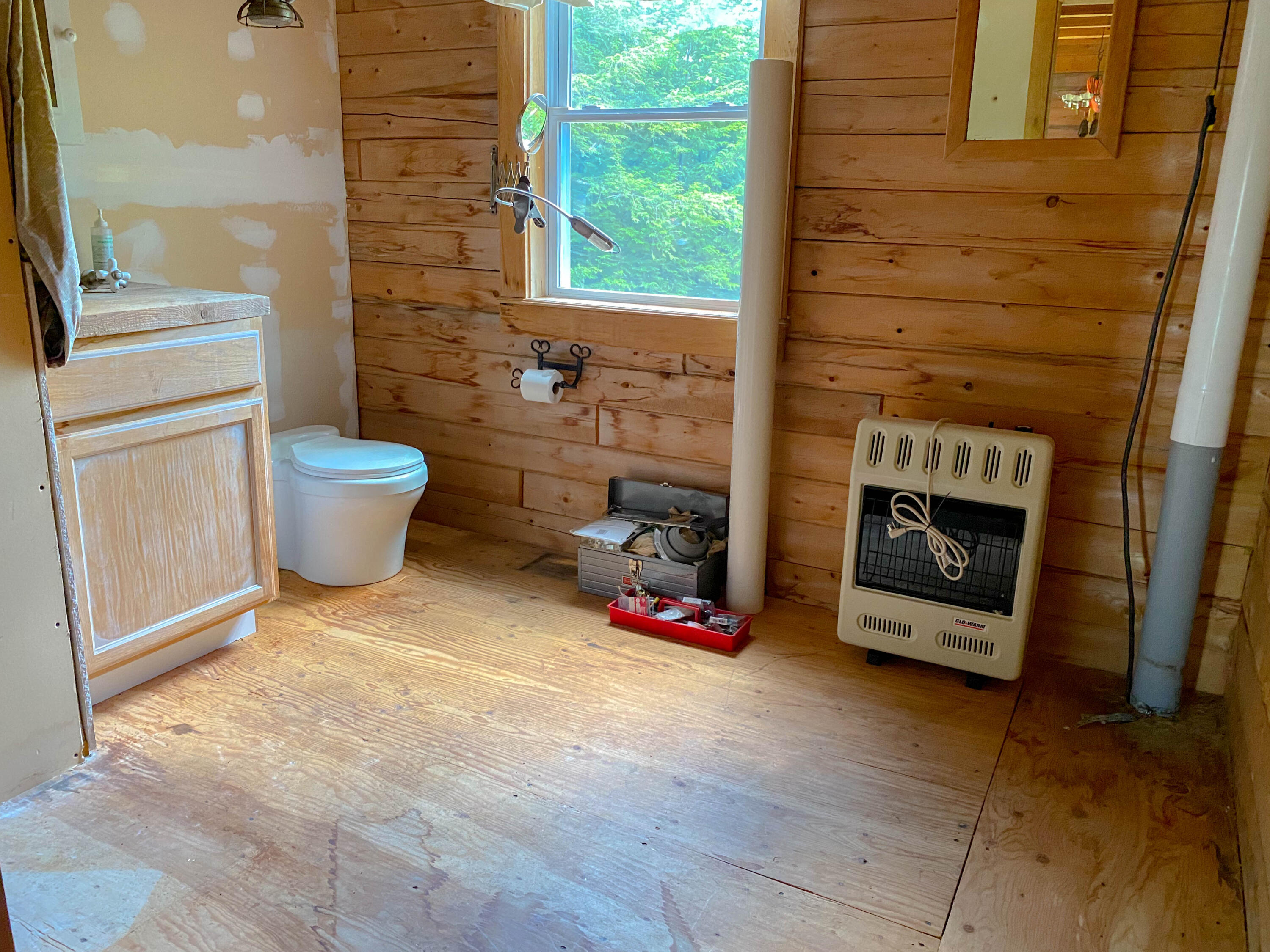 346 Bradeen Road, Sumner, ME, 04292