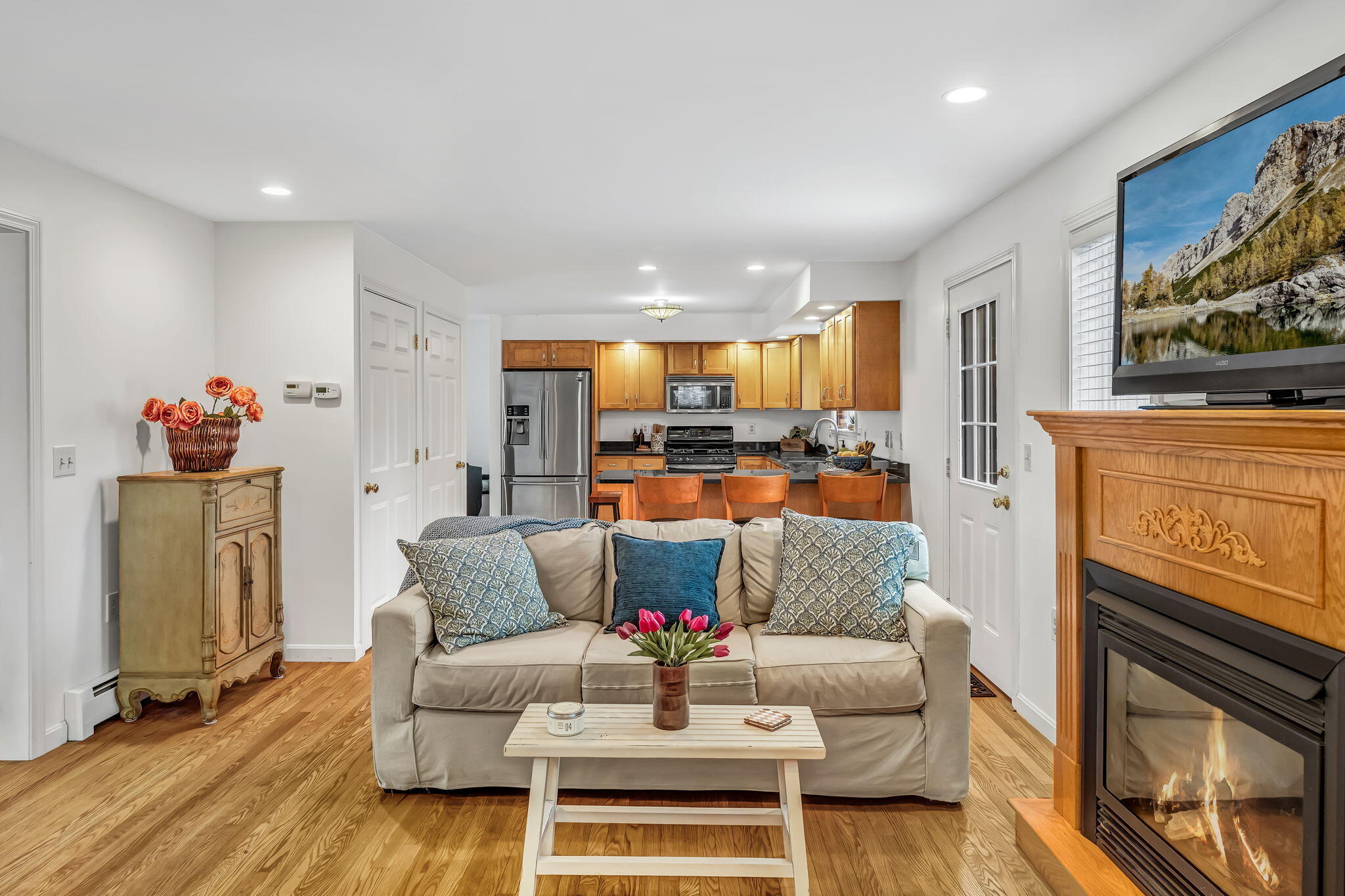 47 Fairways, Bangor, ME 04401 47 Fairways Kitchen View