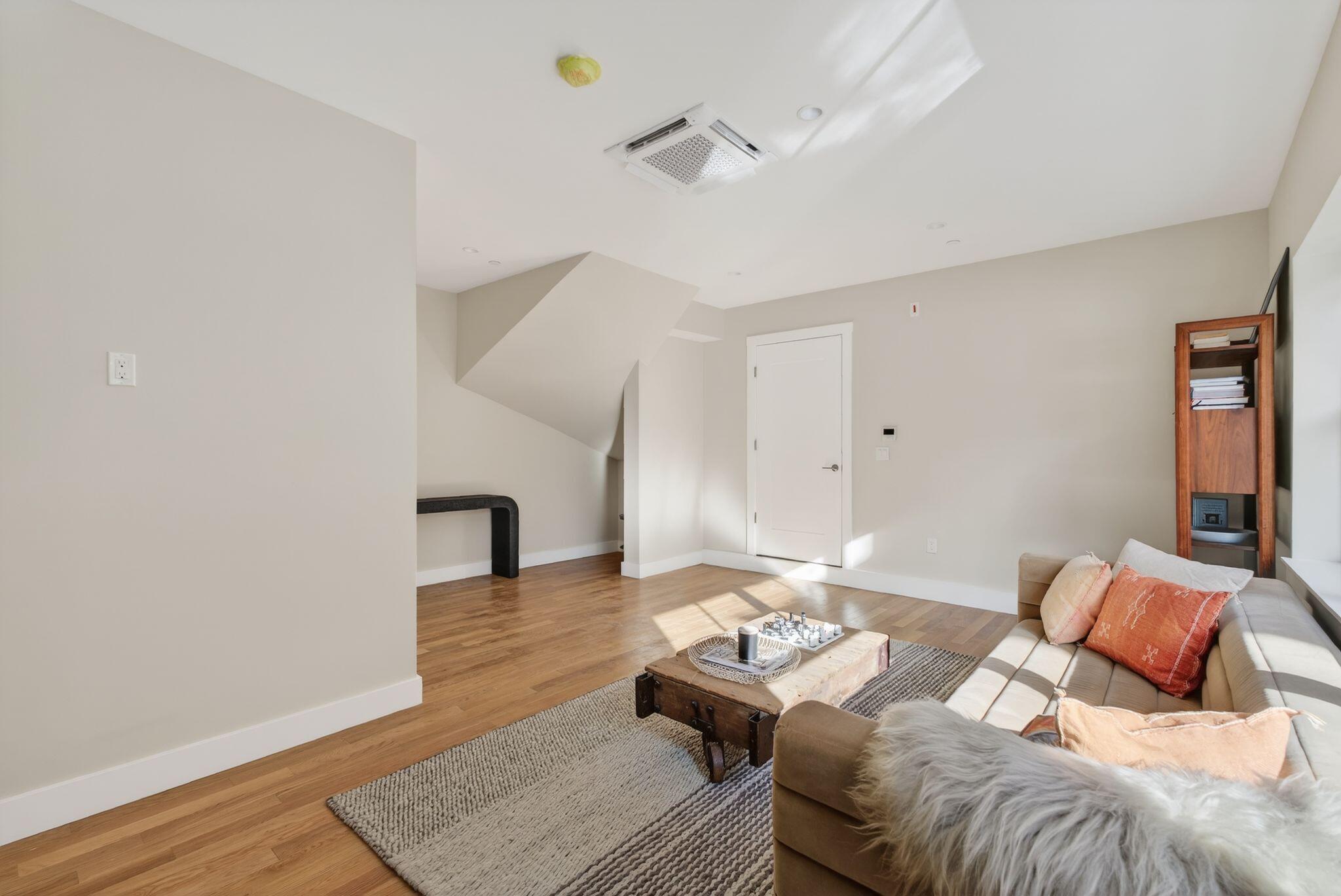 55 Carleton Street UNIT A, Portland, ME, 04102