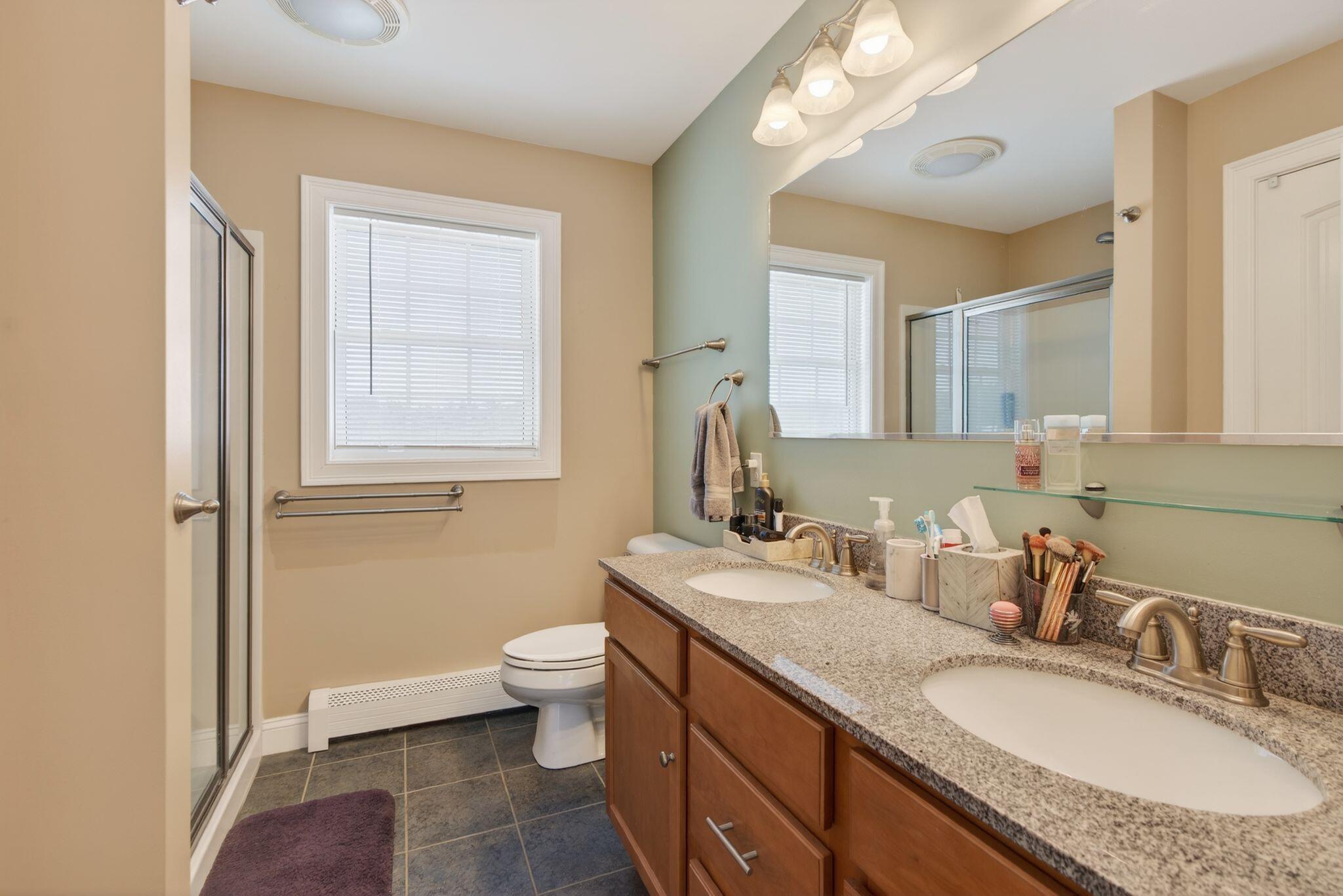 16 Norway Road, Gorham, ME, 04038