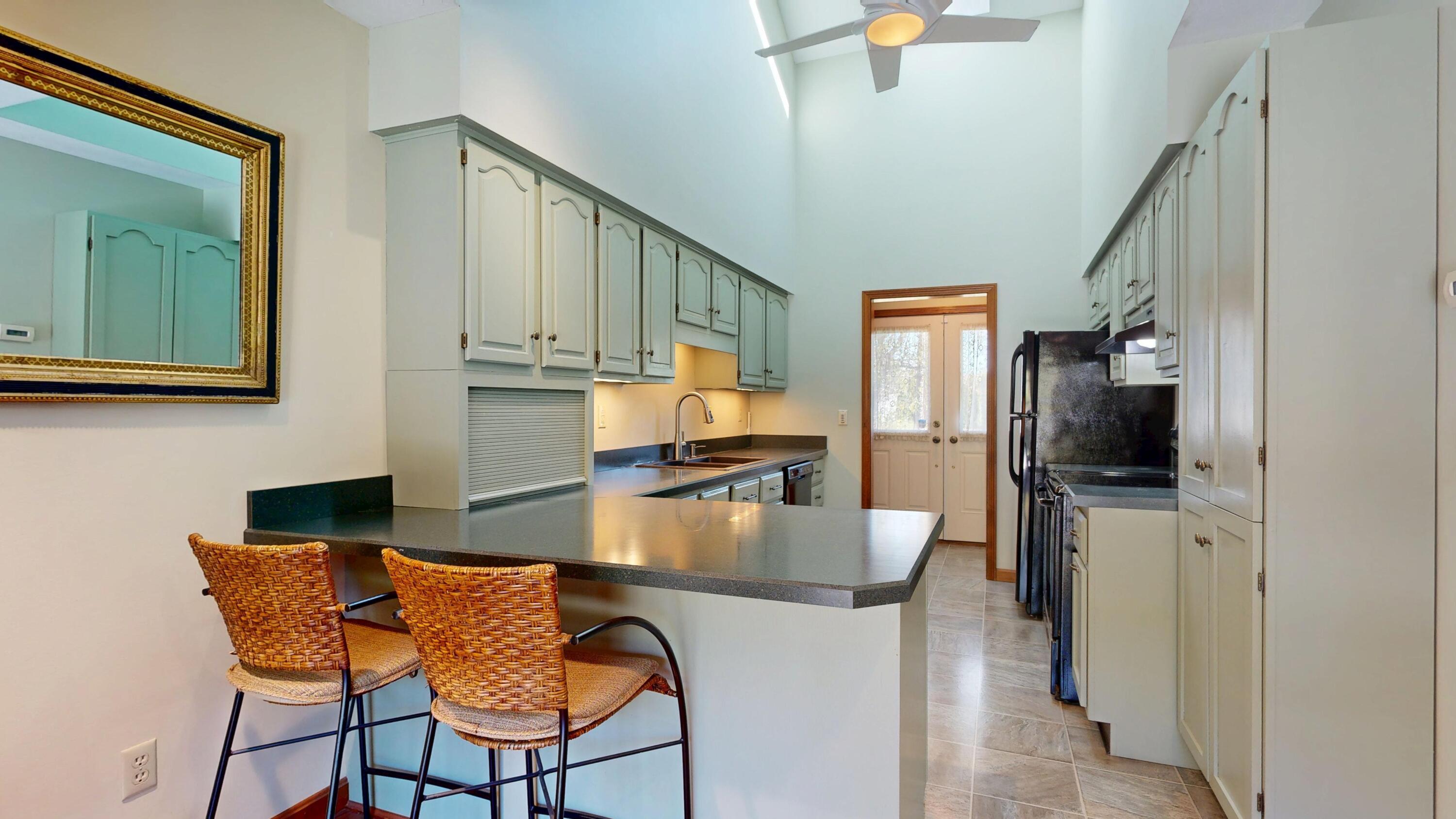 12 Hartford Street, Lewiston, ME, 04240