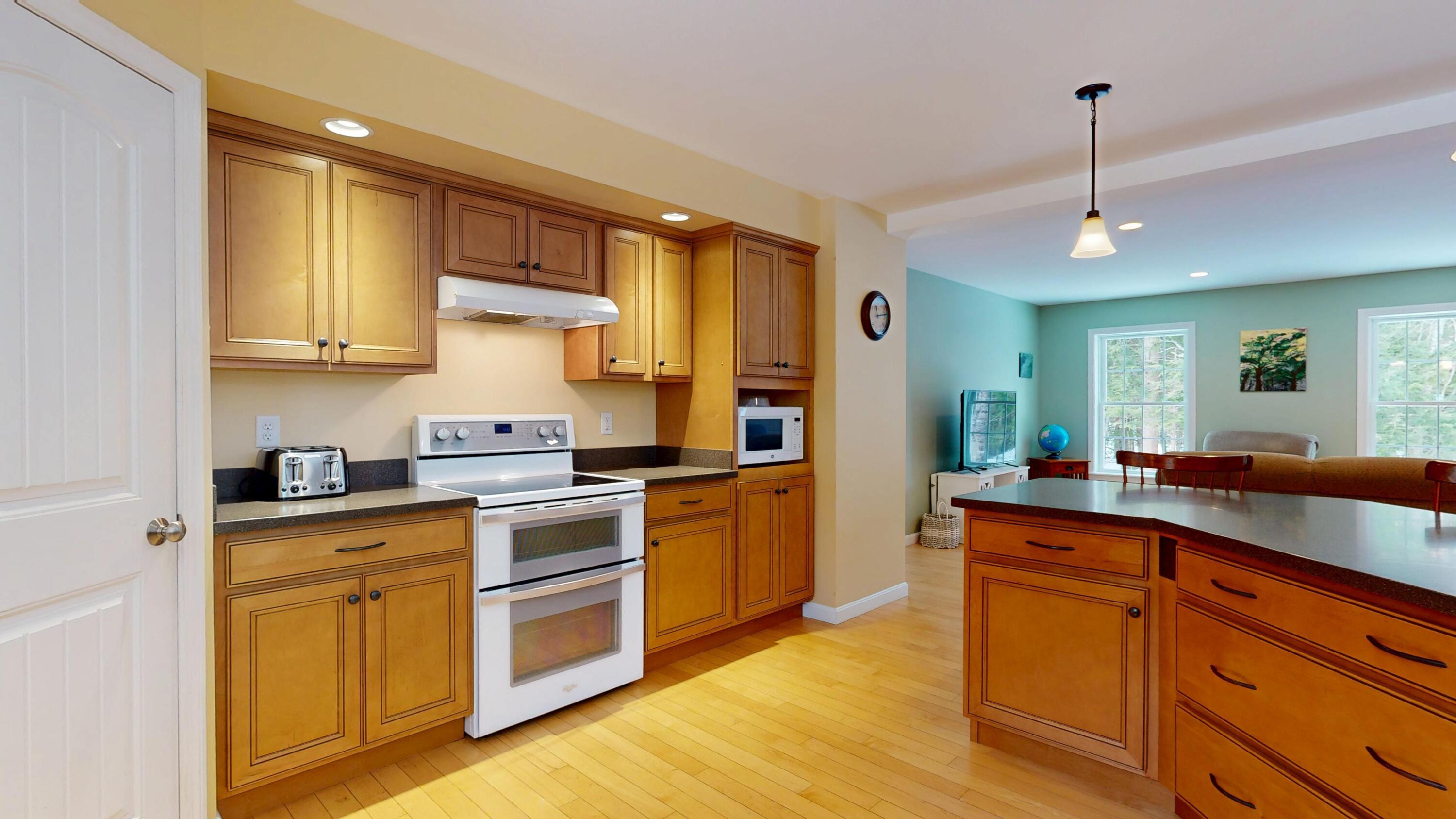 141 Bradbury Road, Lewiston, ME, 04240