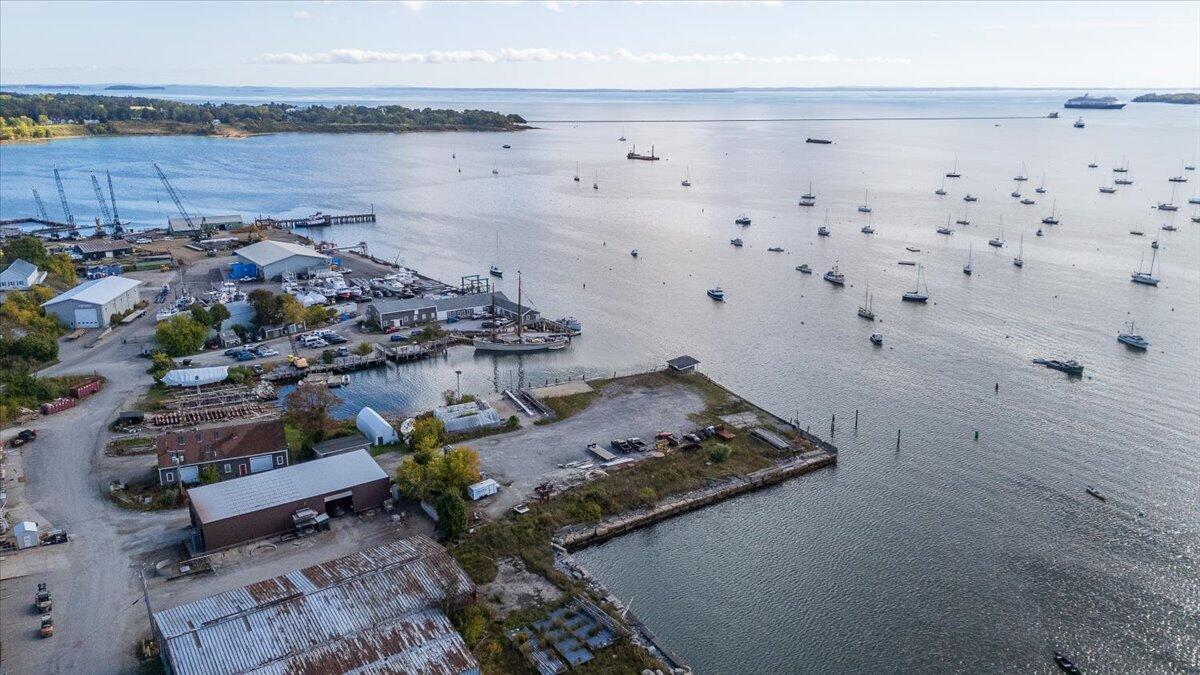 779 Main Street, Rockland, ME, 04841