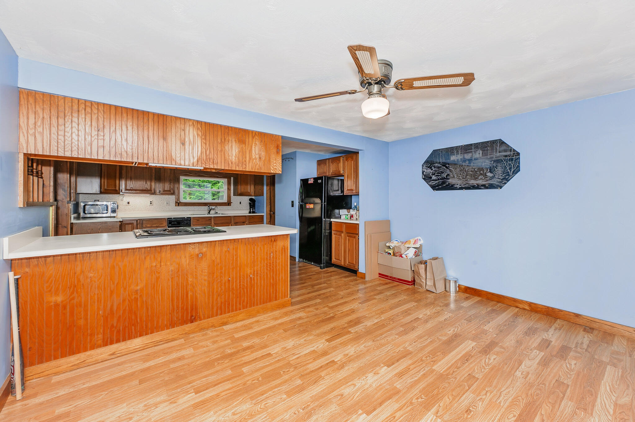 1574 Roxbury Road, Roxbury, ME 04275 Formal Dining Room/Entry Space