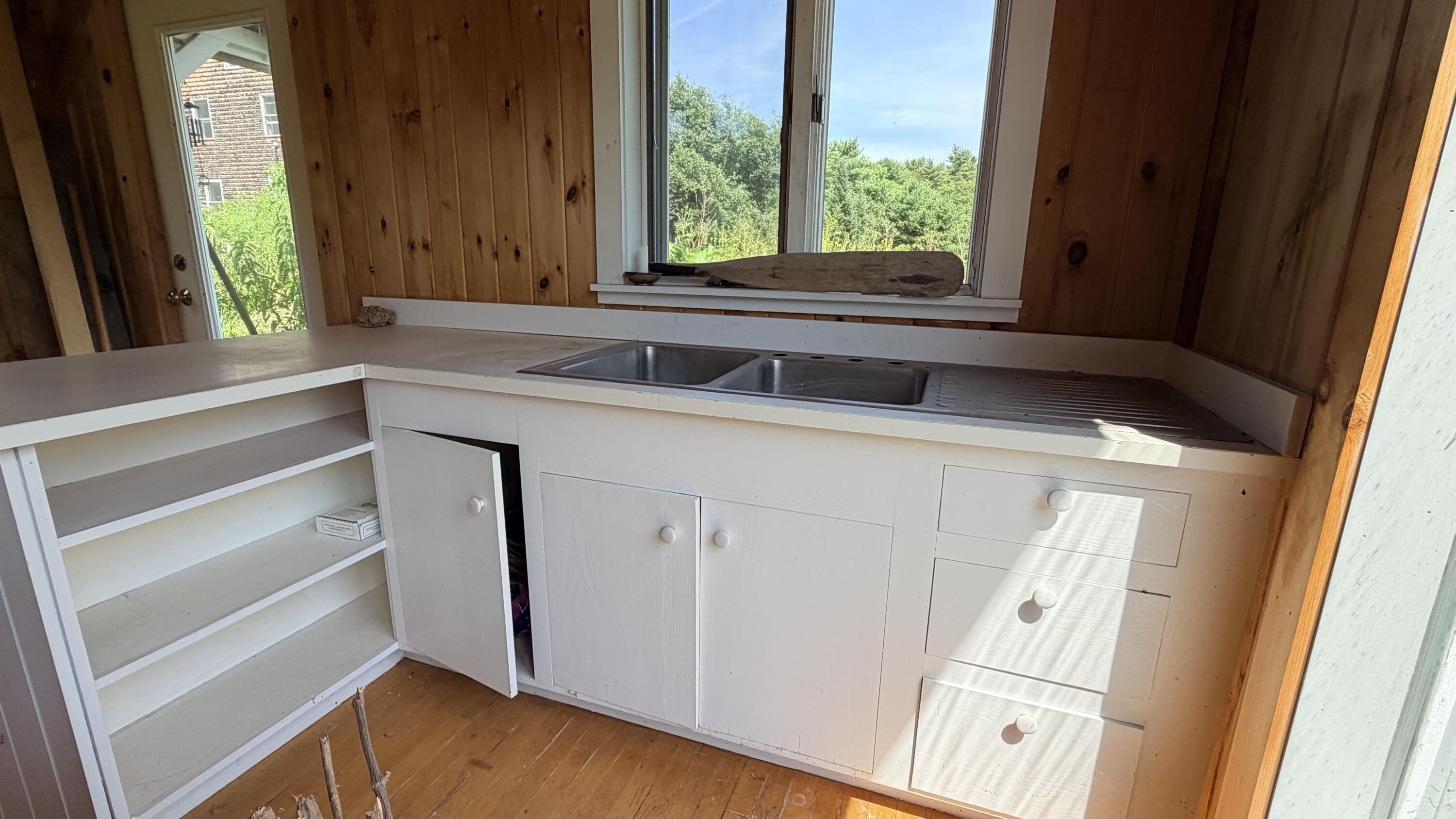 Bunkhouse Kitchen closeup