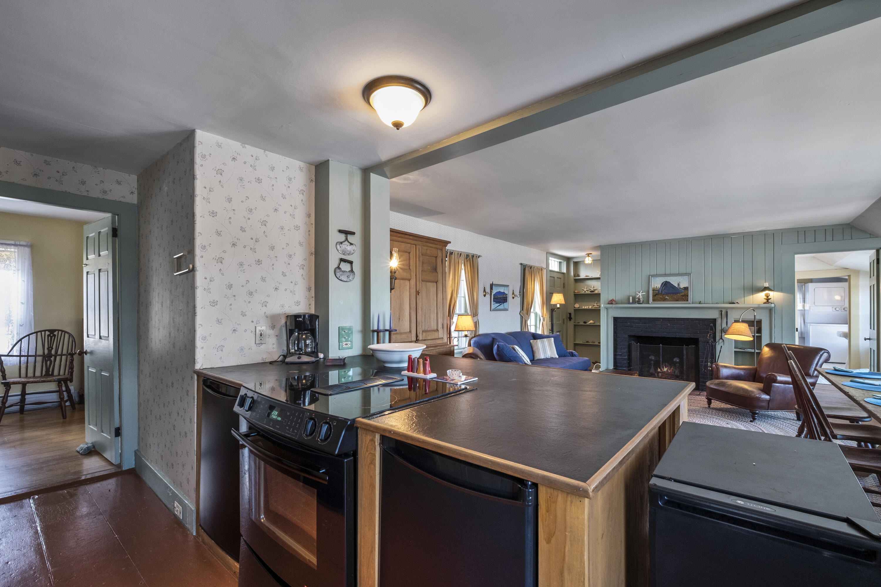 435 Seawall Road
