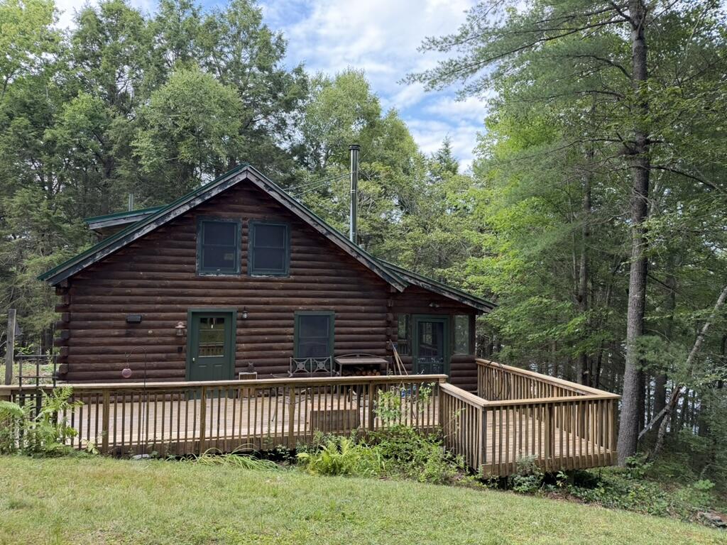 Photo of 27 Lakeview Drive Bristol ME 04539