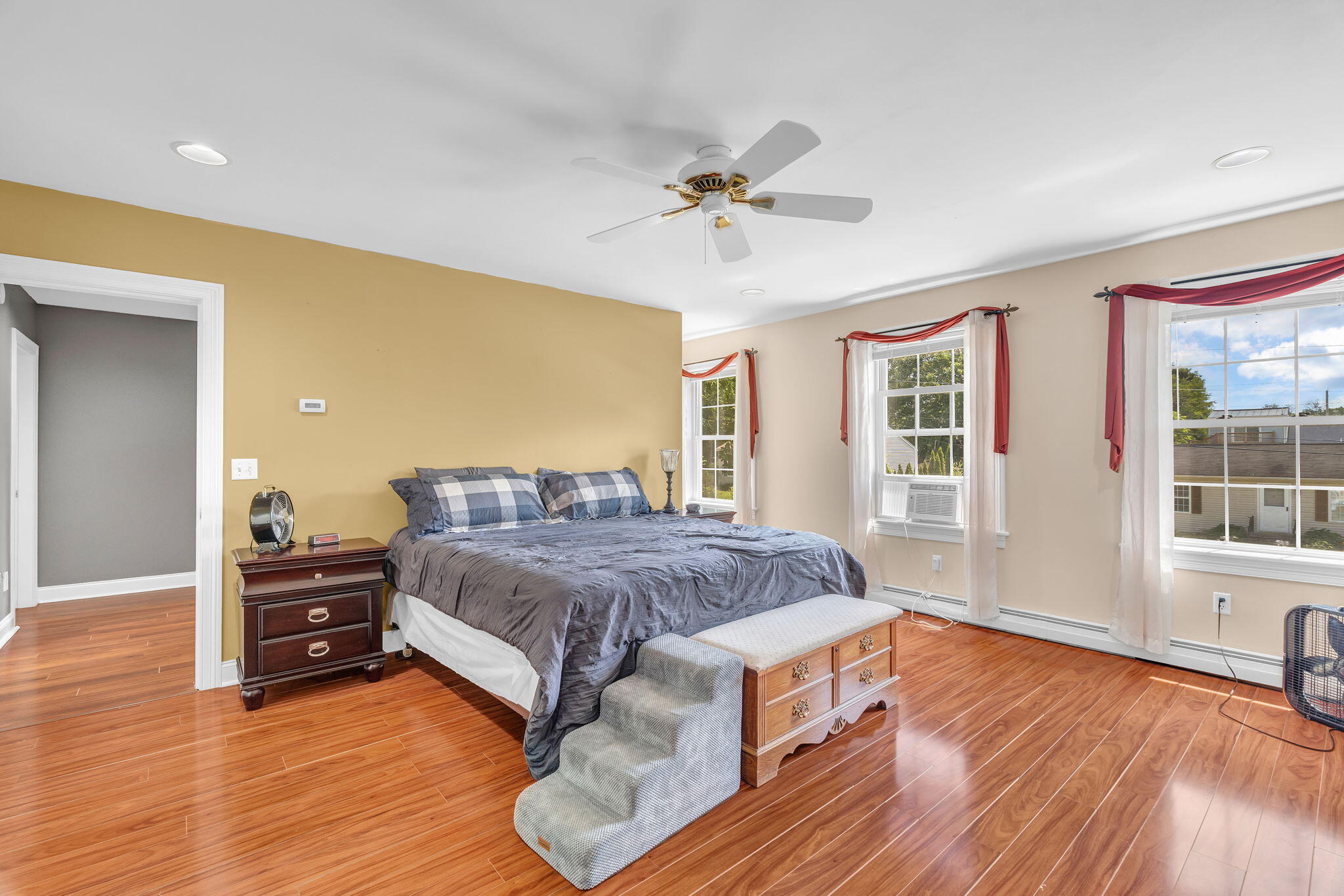 5 Chenault Street, Lewiston, ME 04240 30-web-or-mls-5-chenault-st