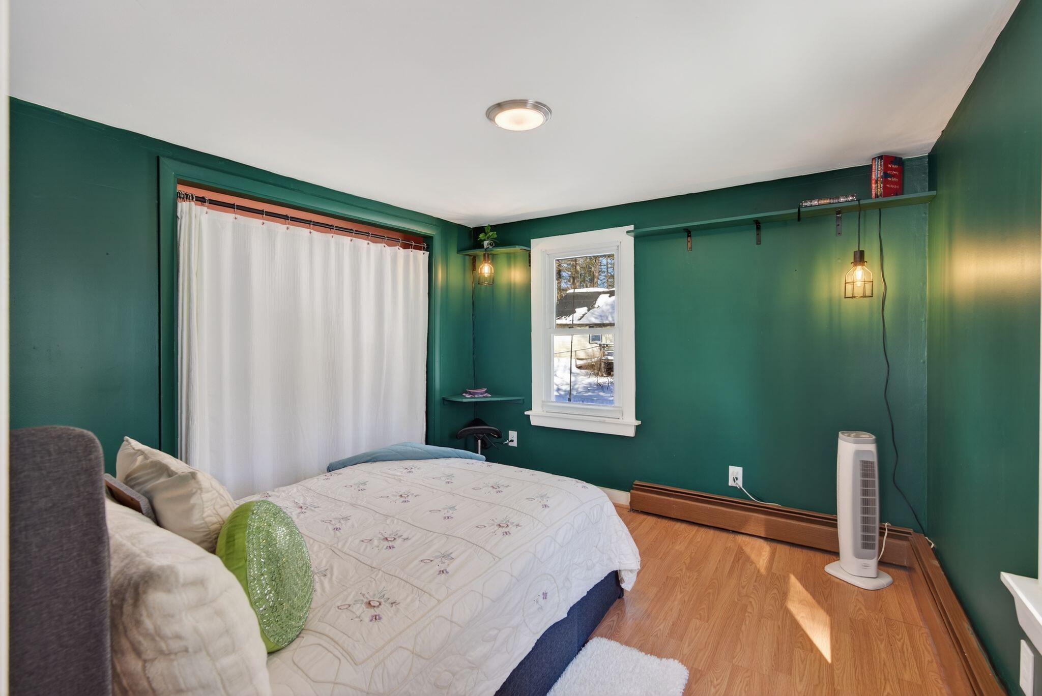 13 Highland Avenue, Cumberland, ME, 04021