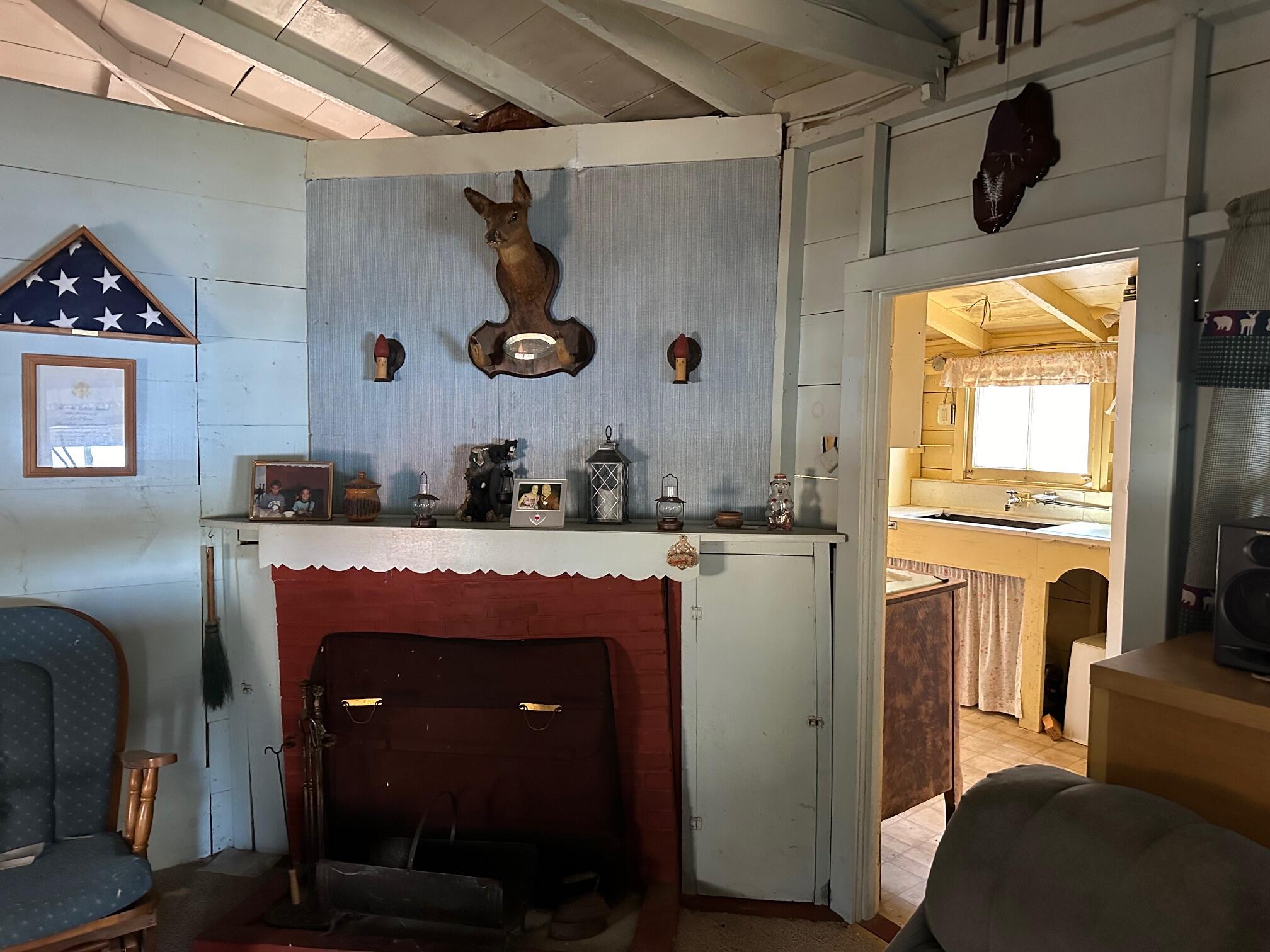 5 Appache Lane