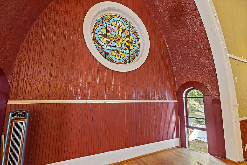 83 Main Street, Phillips, ME, 04966