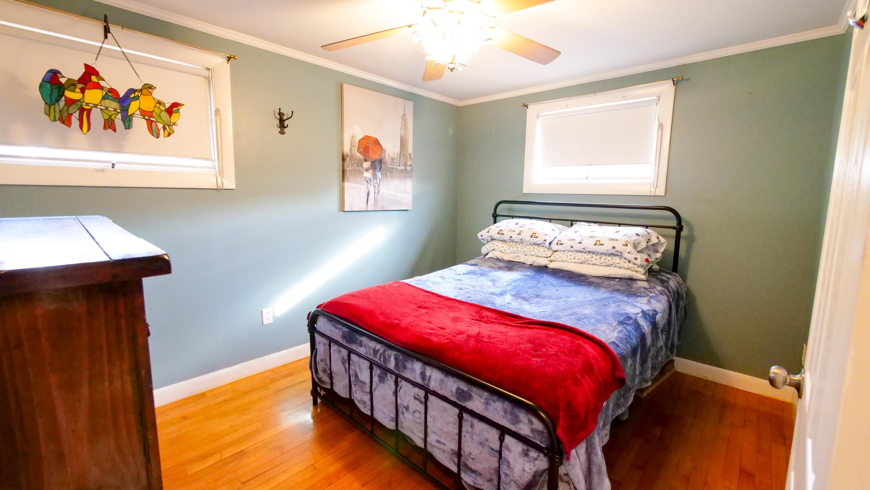 16 Gardner Road, Orono, ME, 04473