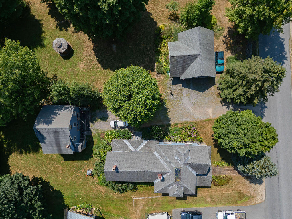 72 Main Street, Peru, ME, 04290