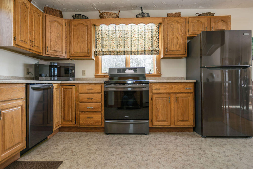 27 Prairie Road, Salem Twp, ME, 04983