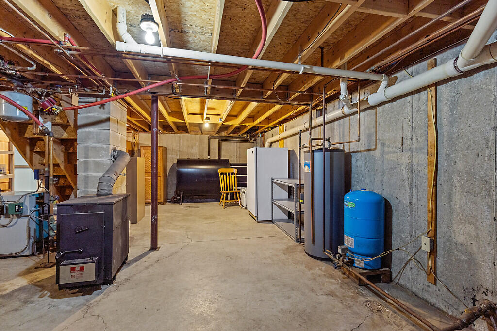 588 Banton Road, Palermo, ME, 04354