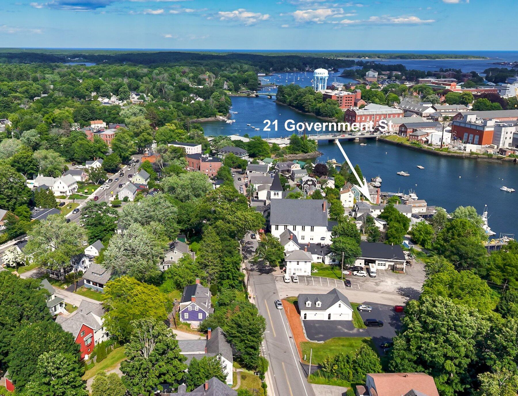 Photo of 21 Government Street Kittery ME 03904