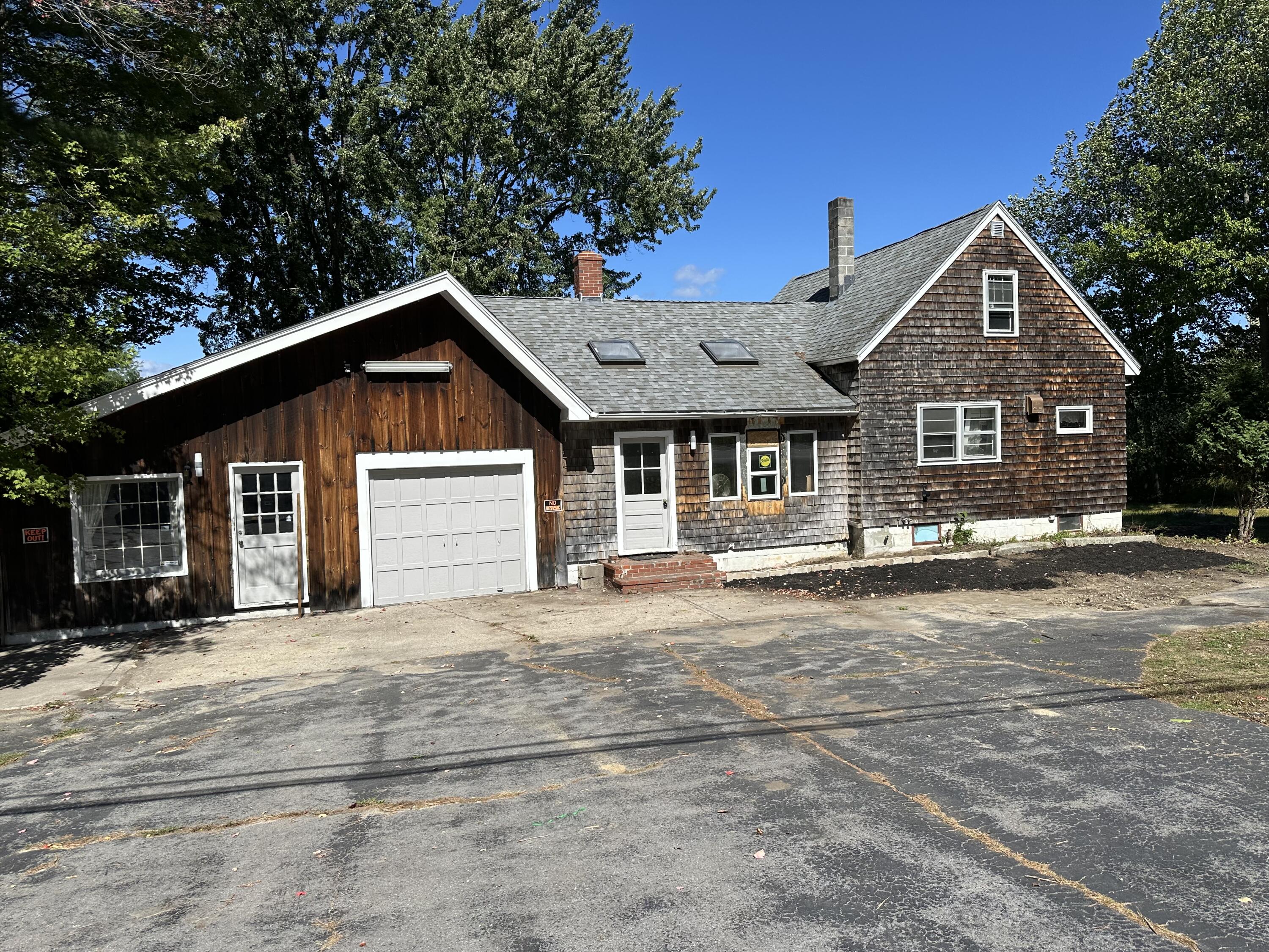 Photo of 1045 W Ossipee Trail Standish ME 04085