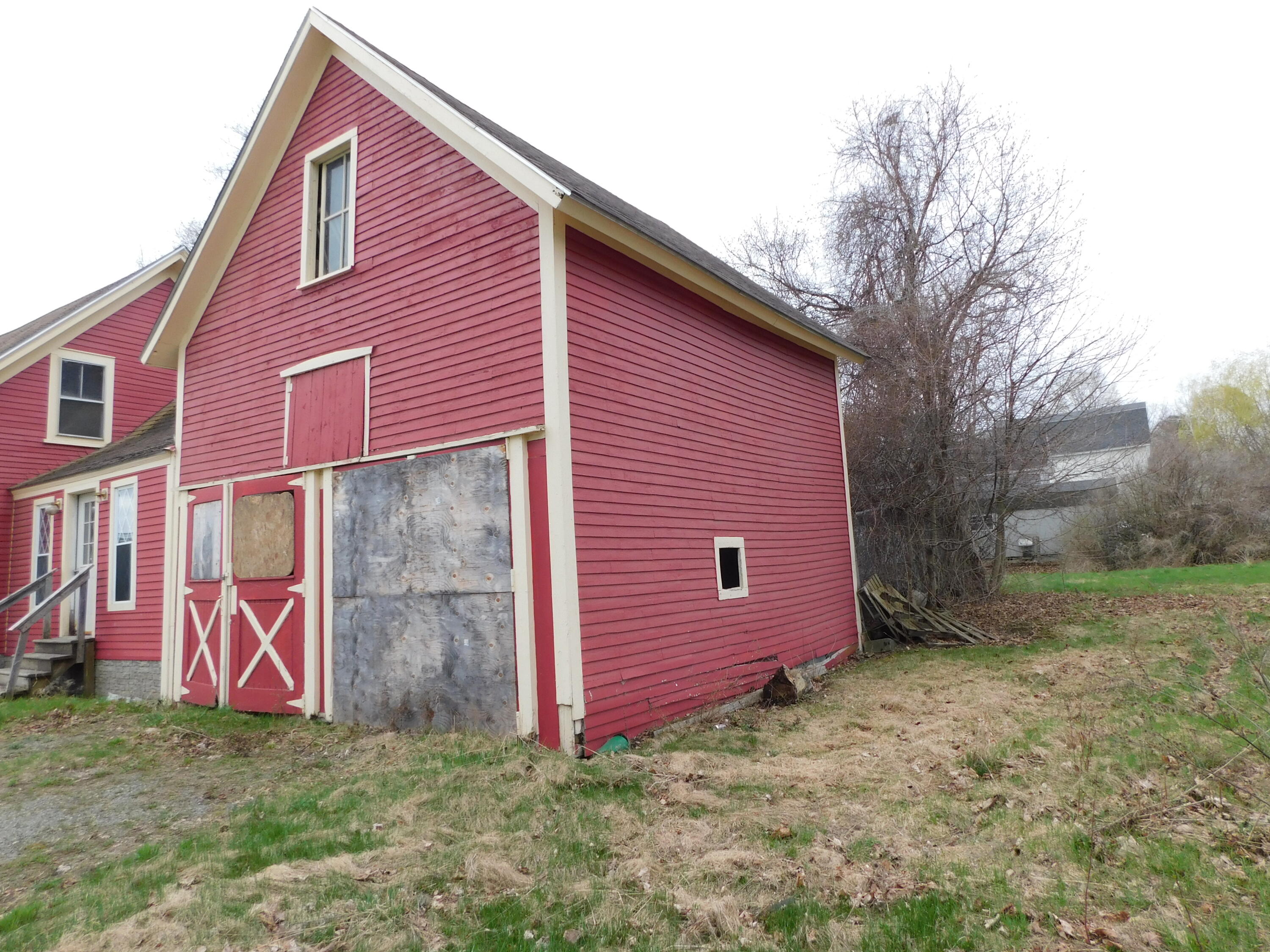 26 Water Street, Newport, ME, 04953