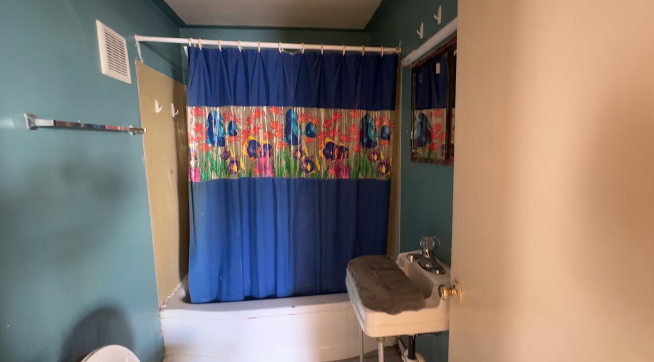 947 Sabattus Street, Lewiston, ME, 04240