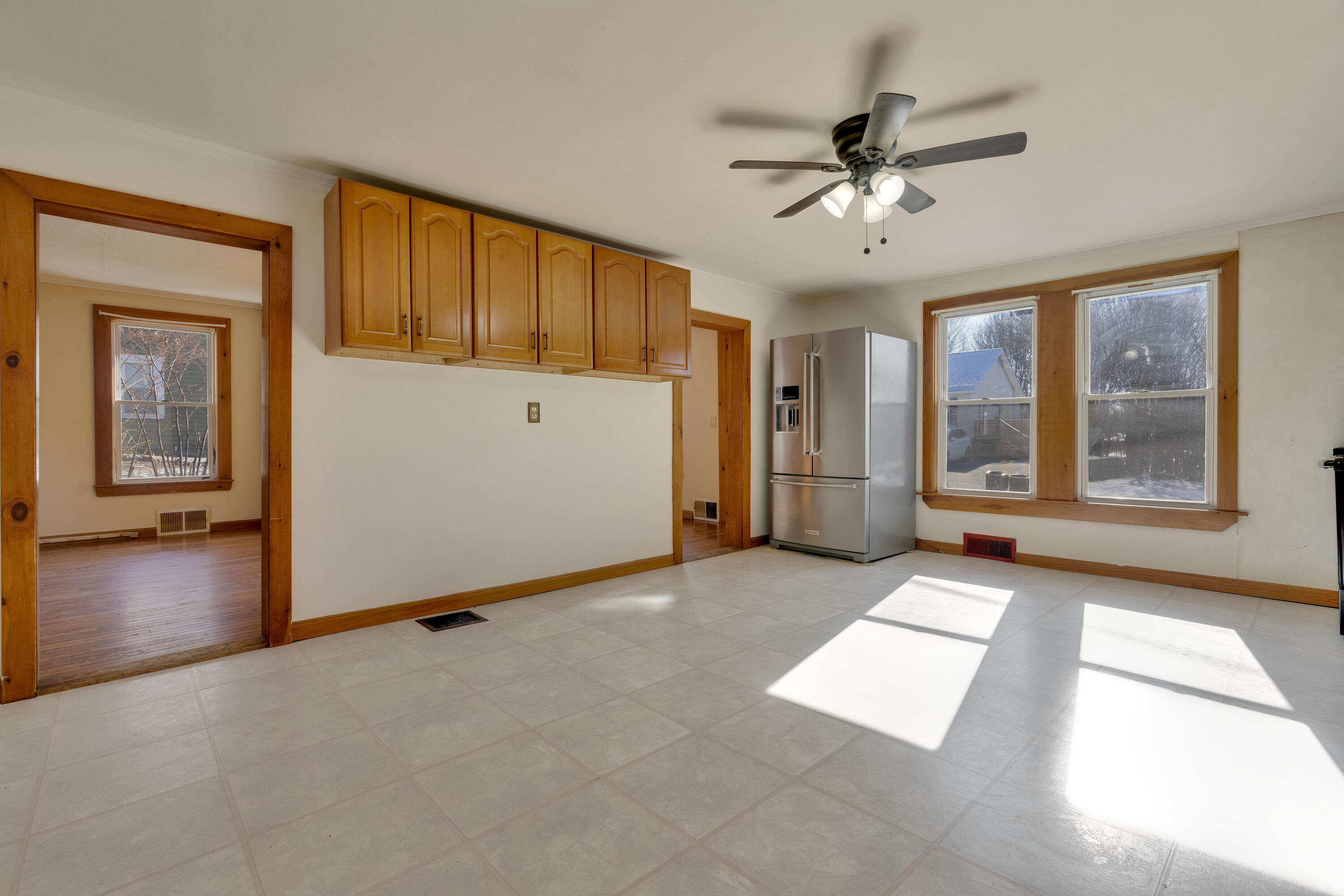 44 Towle Street, Auburn, ME, 04210