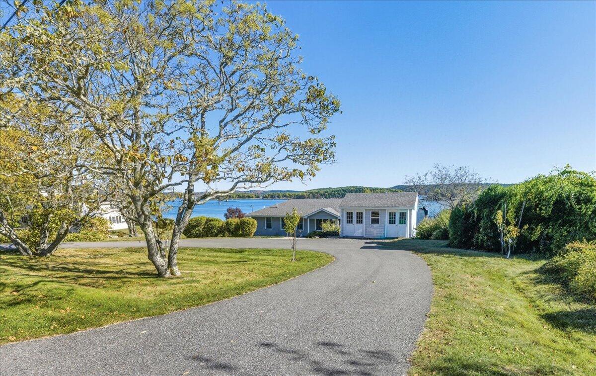 79 Perkins Street, Castine, ME, 04421