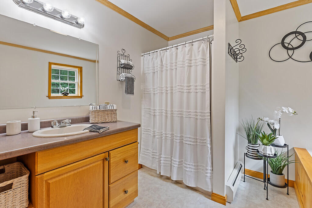 588 Banton Road, Palermo, ME, 04354