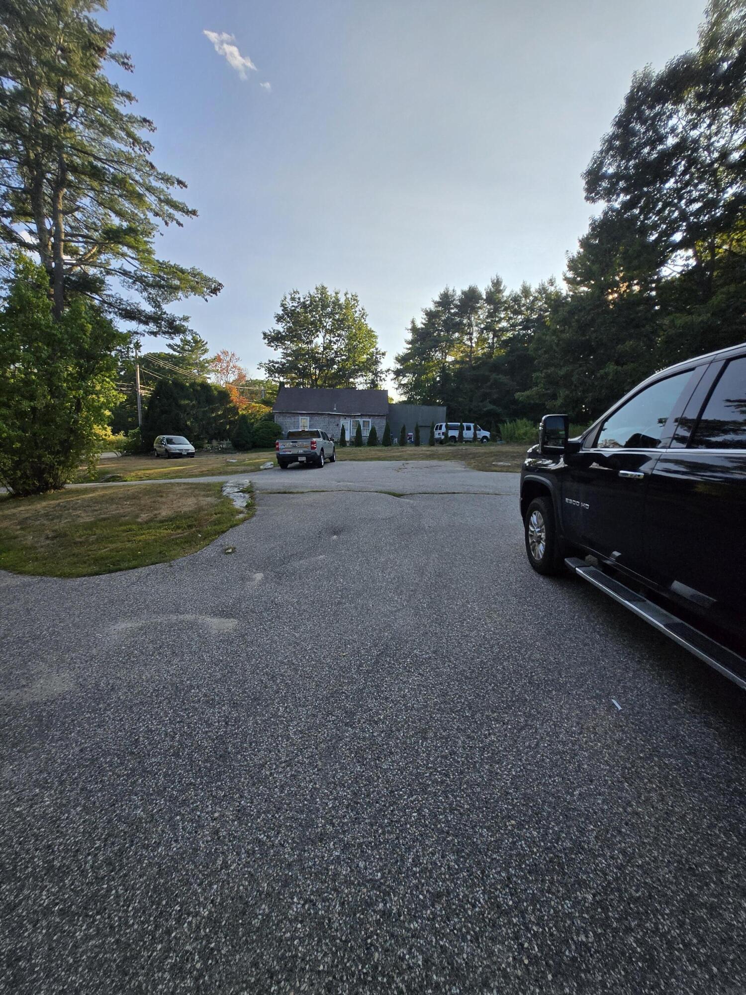 25 Falmouth Road, Falmouth, ME 04105 20260908_171623