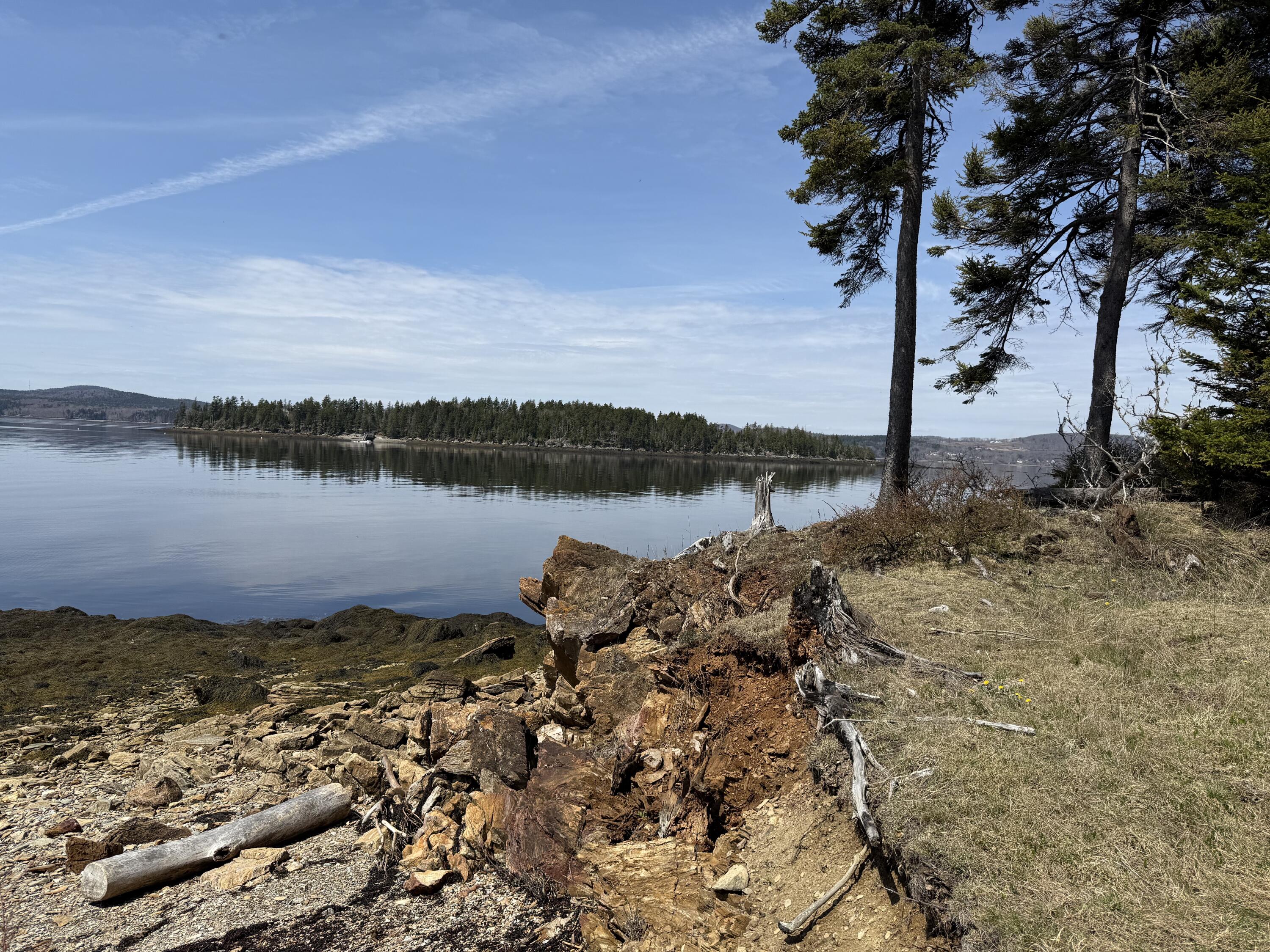 399 Hermit's Point Road, Islesboro, ME, 04848