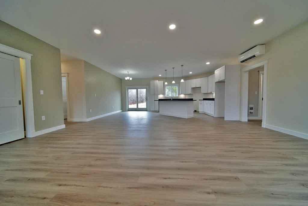 9 Lilac Lane, Houlton, ME, 04730
