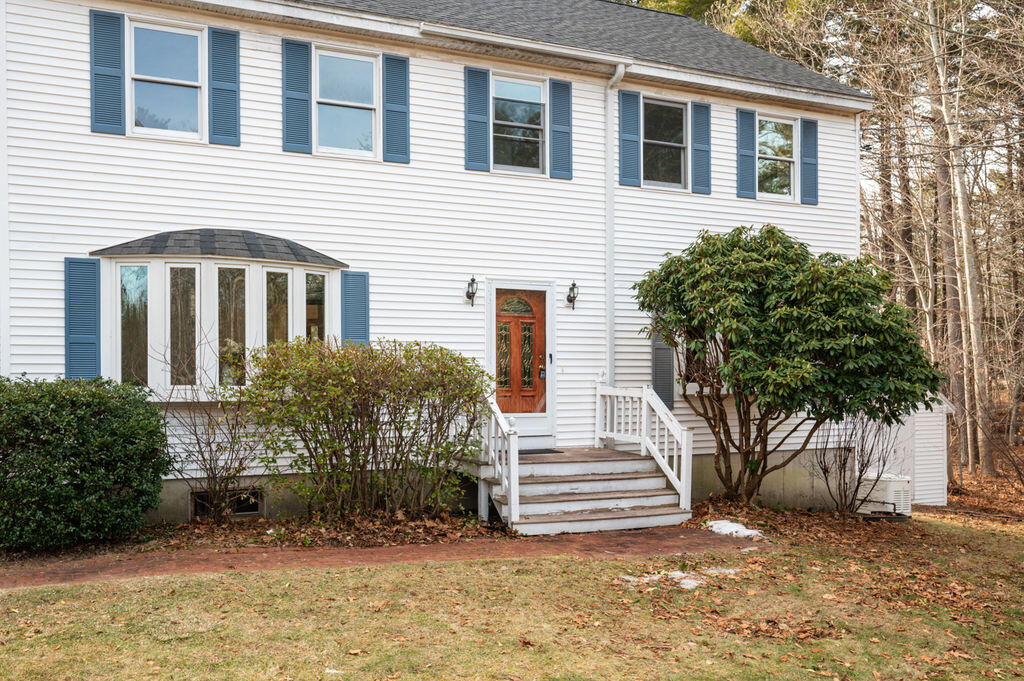 32 Bluestone Lane, York, ME, 03909