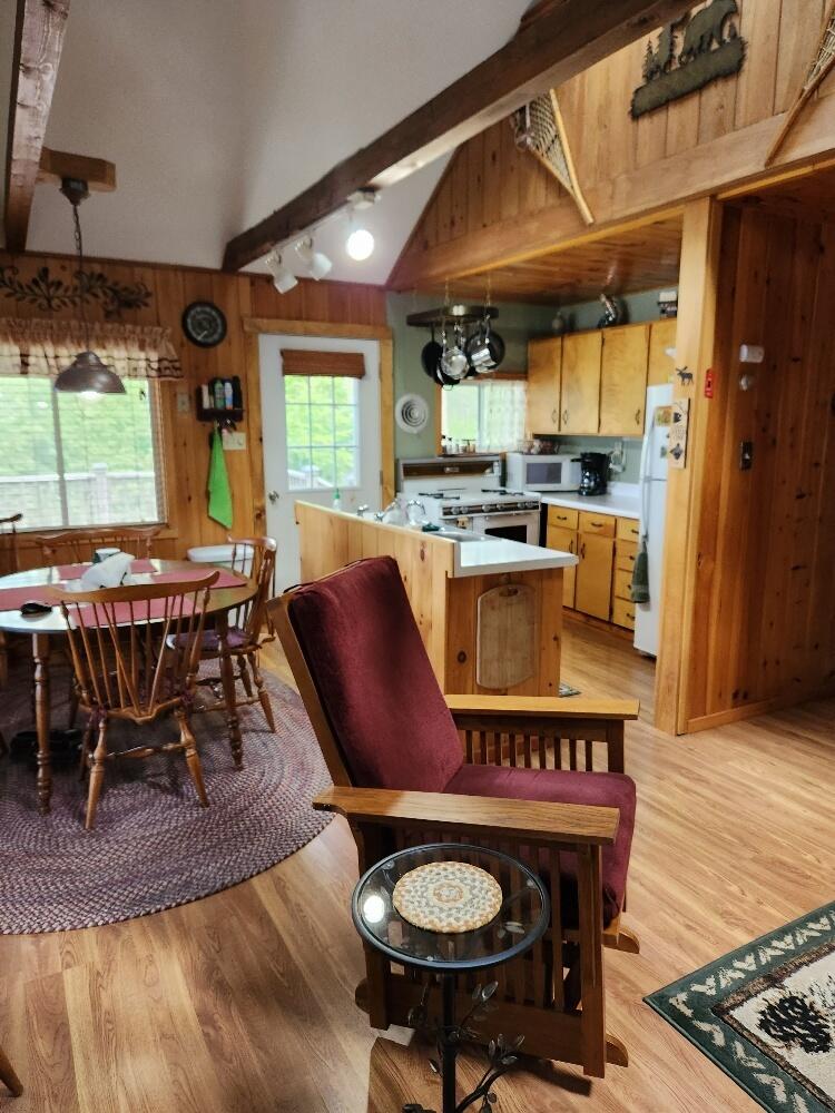 207 Coles Landing