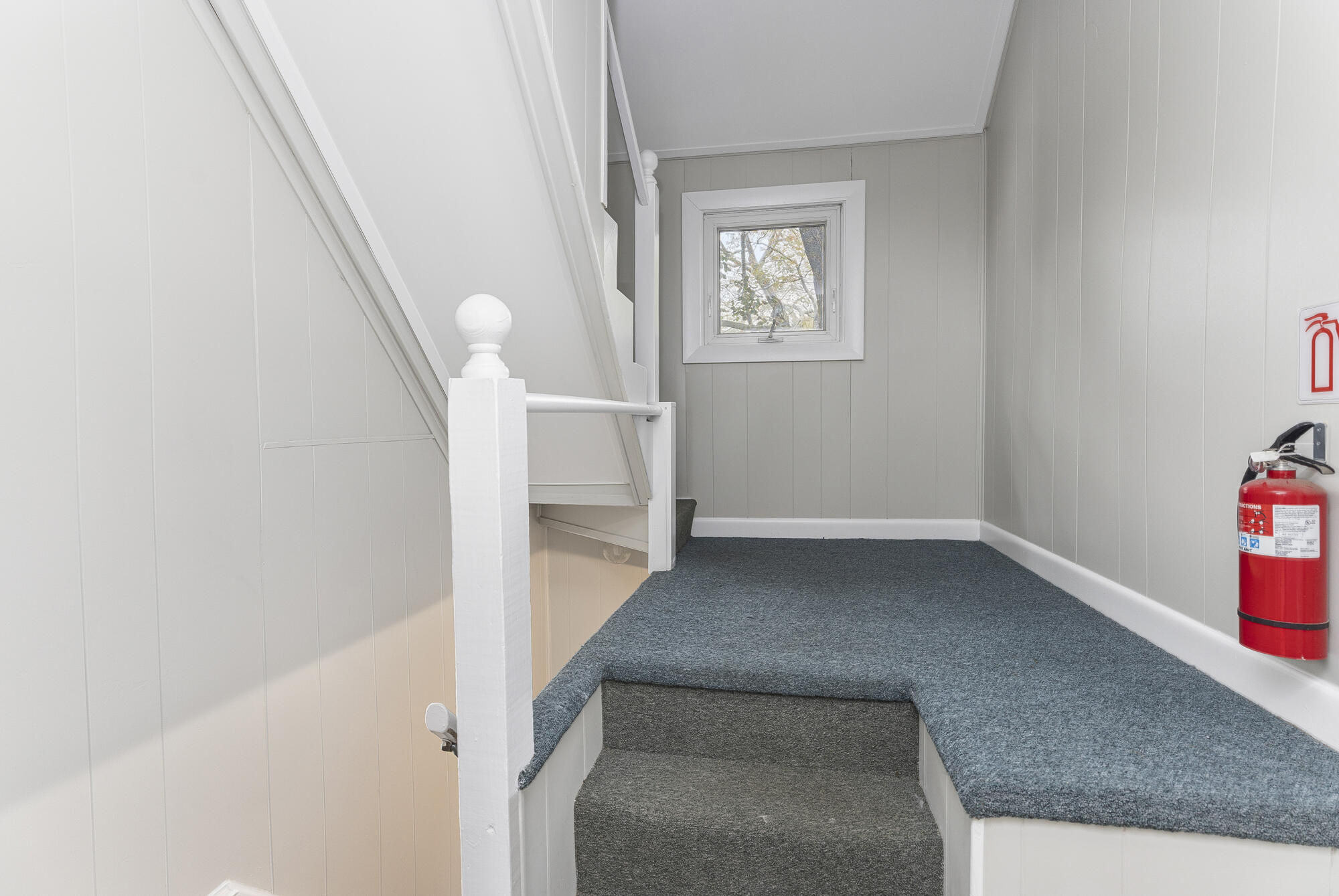 44 Warren Avenue, Cape Elizabeth, ME 04107 44 Warren Unit#1_26
