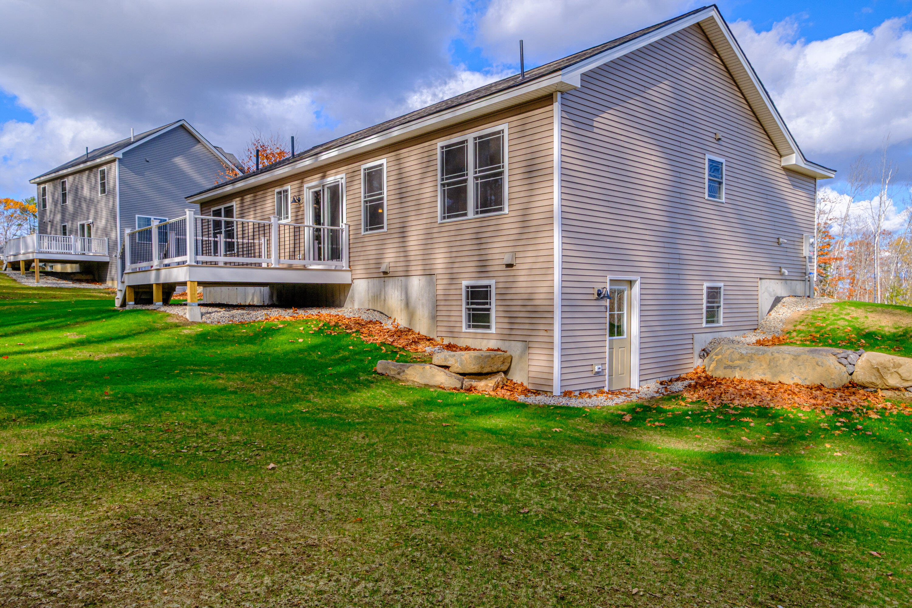 33 Woodbrey Lane, Standish, ME, 04084