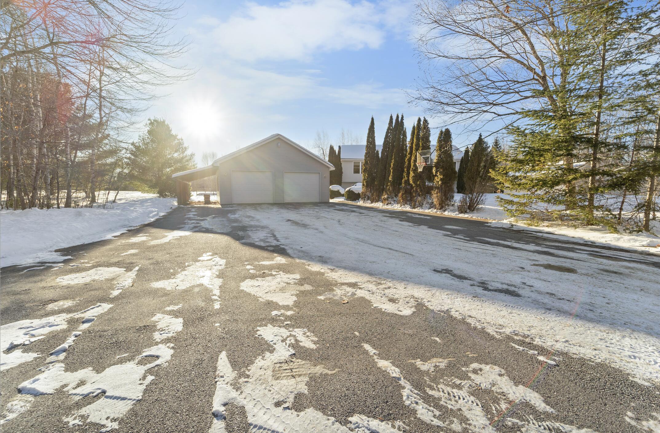 50 Emerald Drive, Hampden, ME, 04444