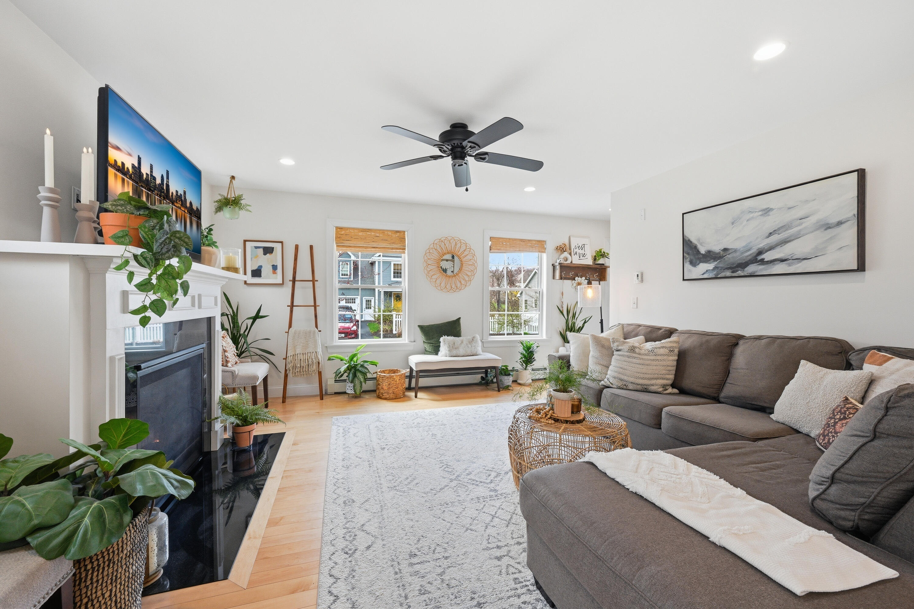25 Owens Way, Scarborough, ME, 04074 25 Owens Way, Scarborough, ME, 04074
