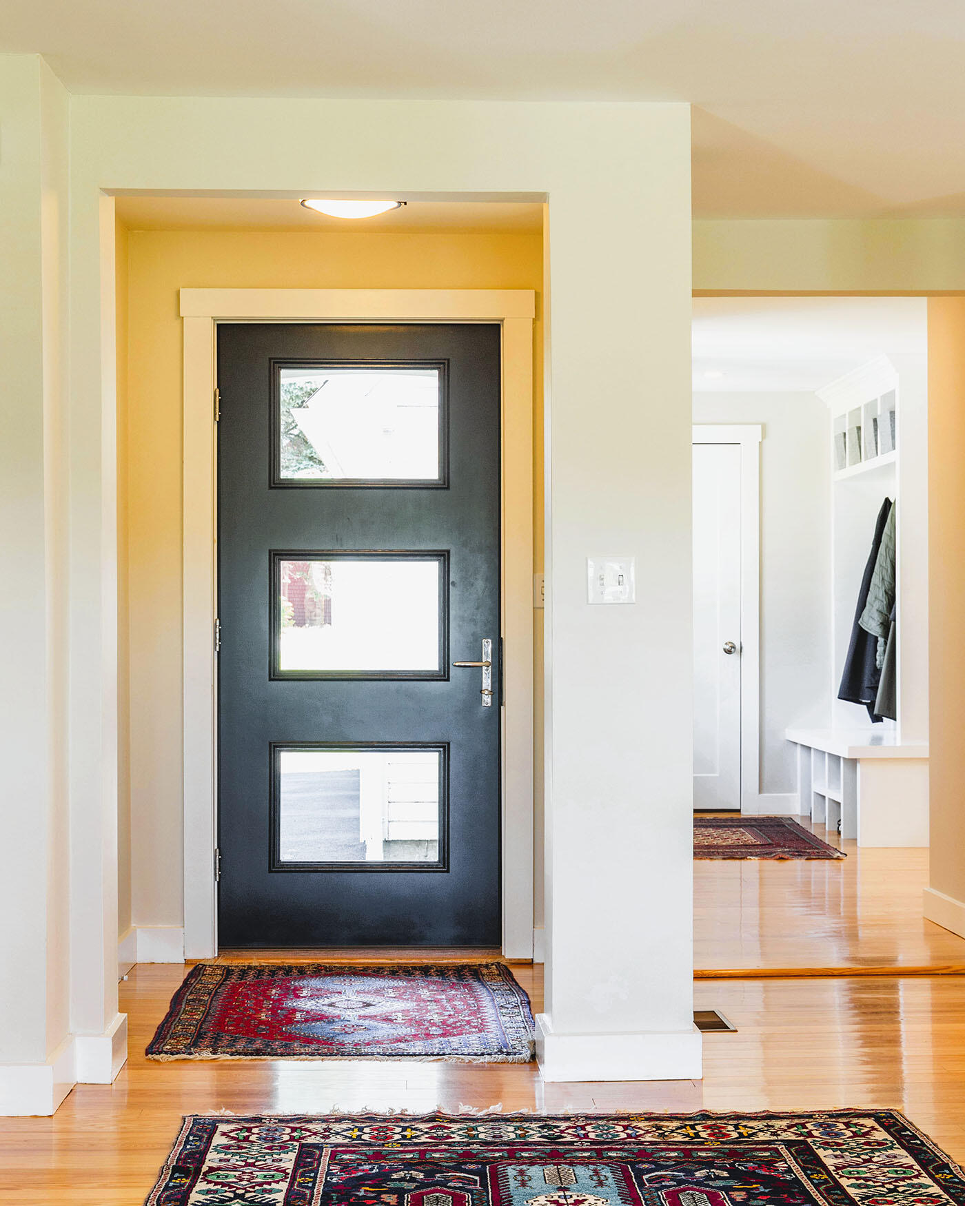 269 Mill Street, Rockport, ME 04856 front door