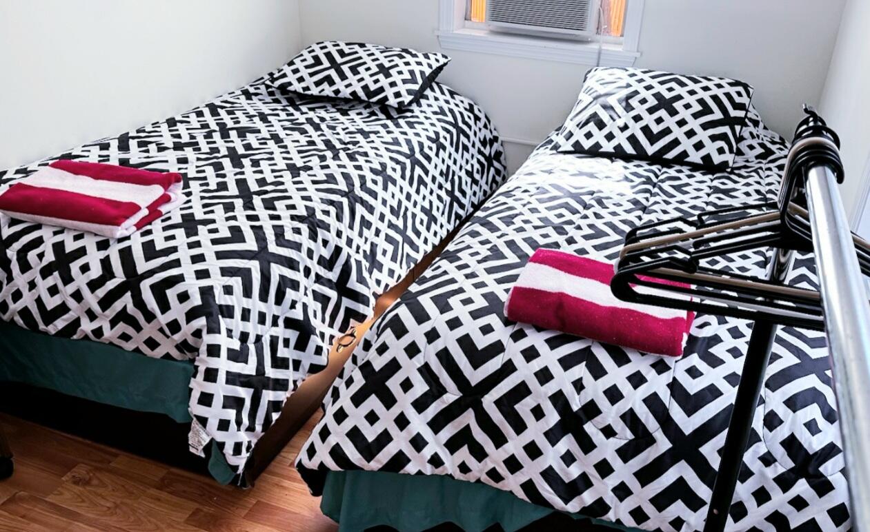 57 E Grand Avenue, Old Orchard Beach, ME, 04064