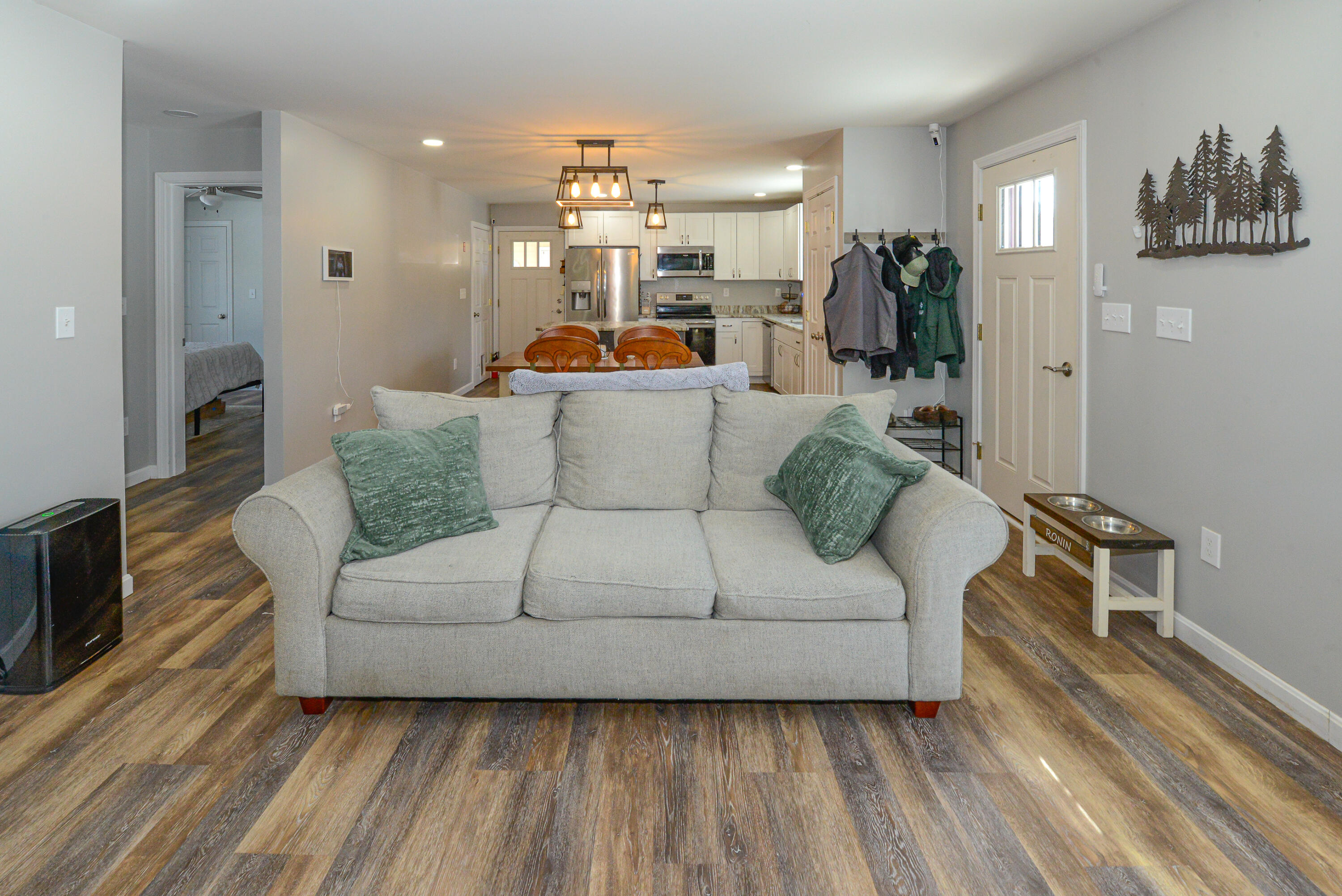 7 Silver Way, Oxford, ME, 04270