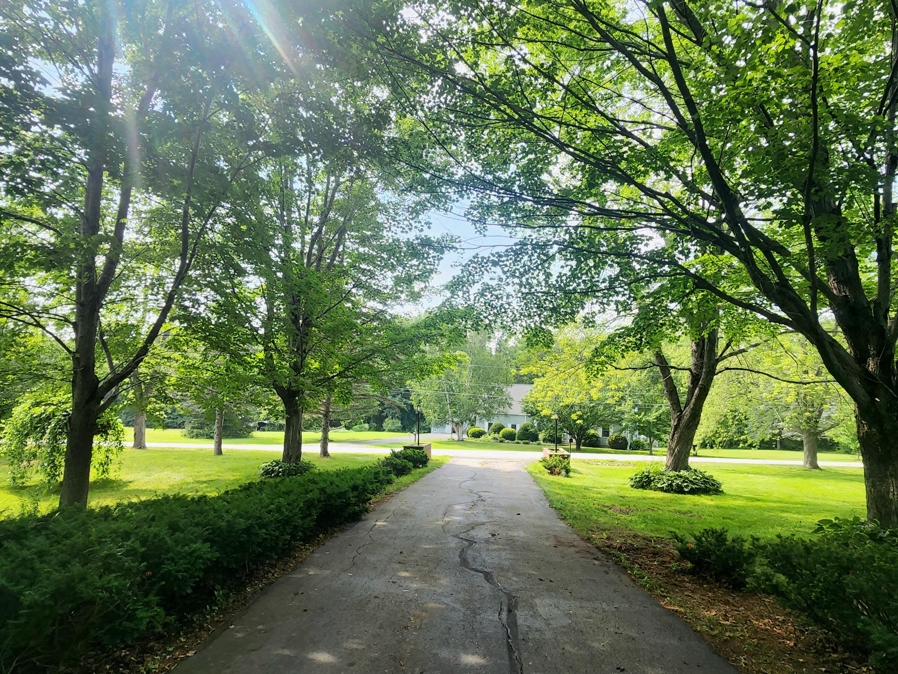 18 Martin Heights, Raymond, ME, 04071