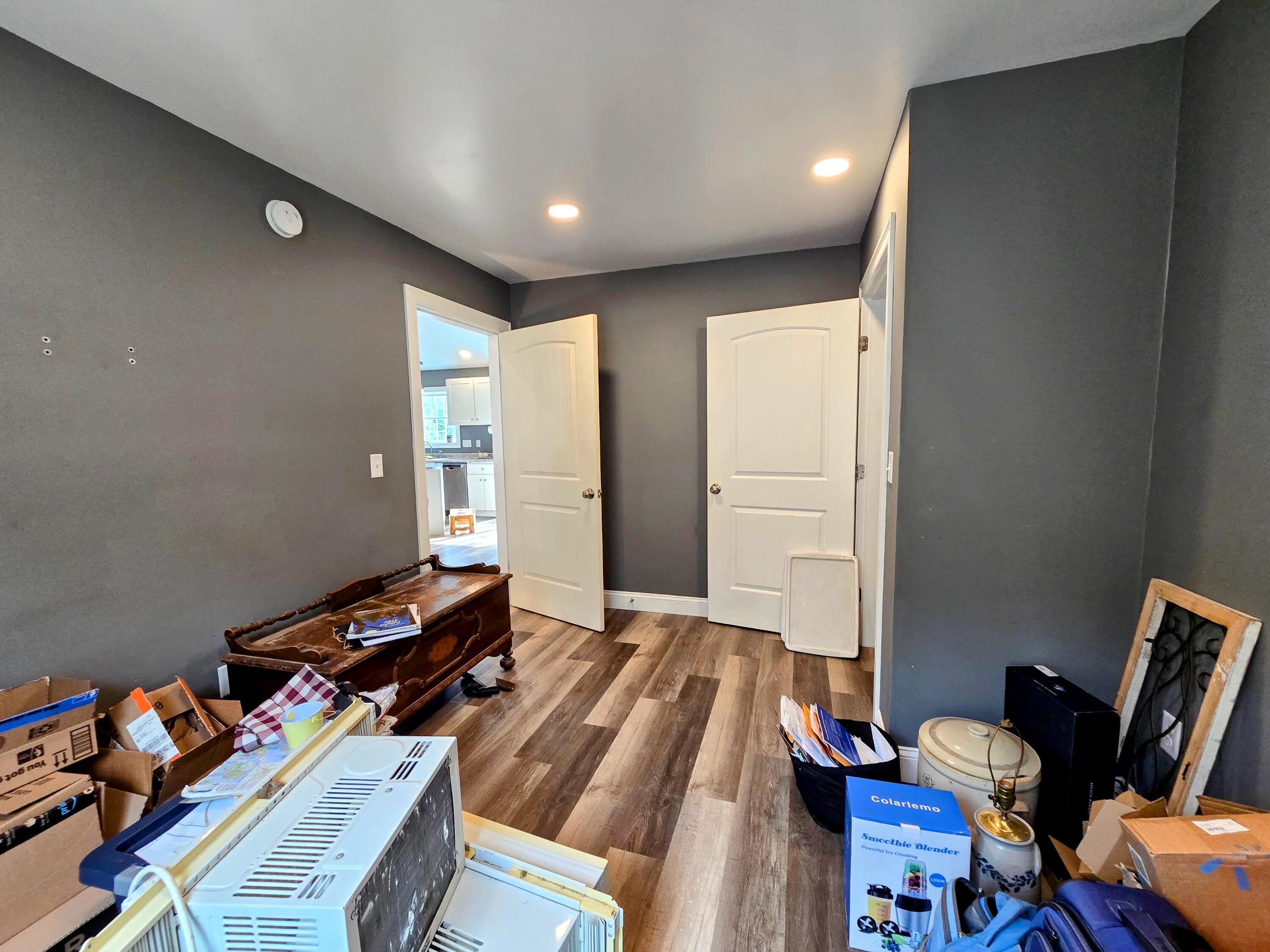 976 Park Street, Paris, ME, 04281