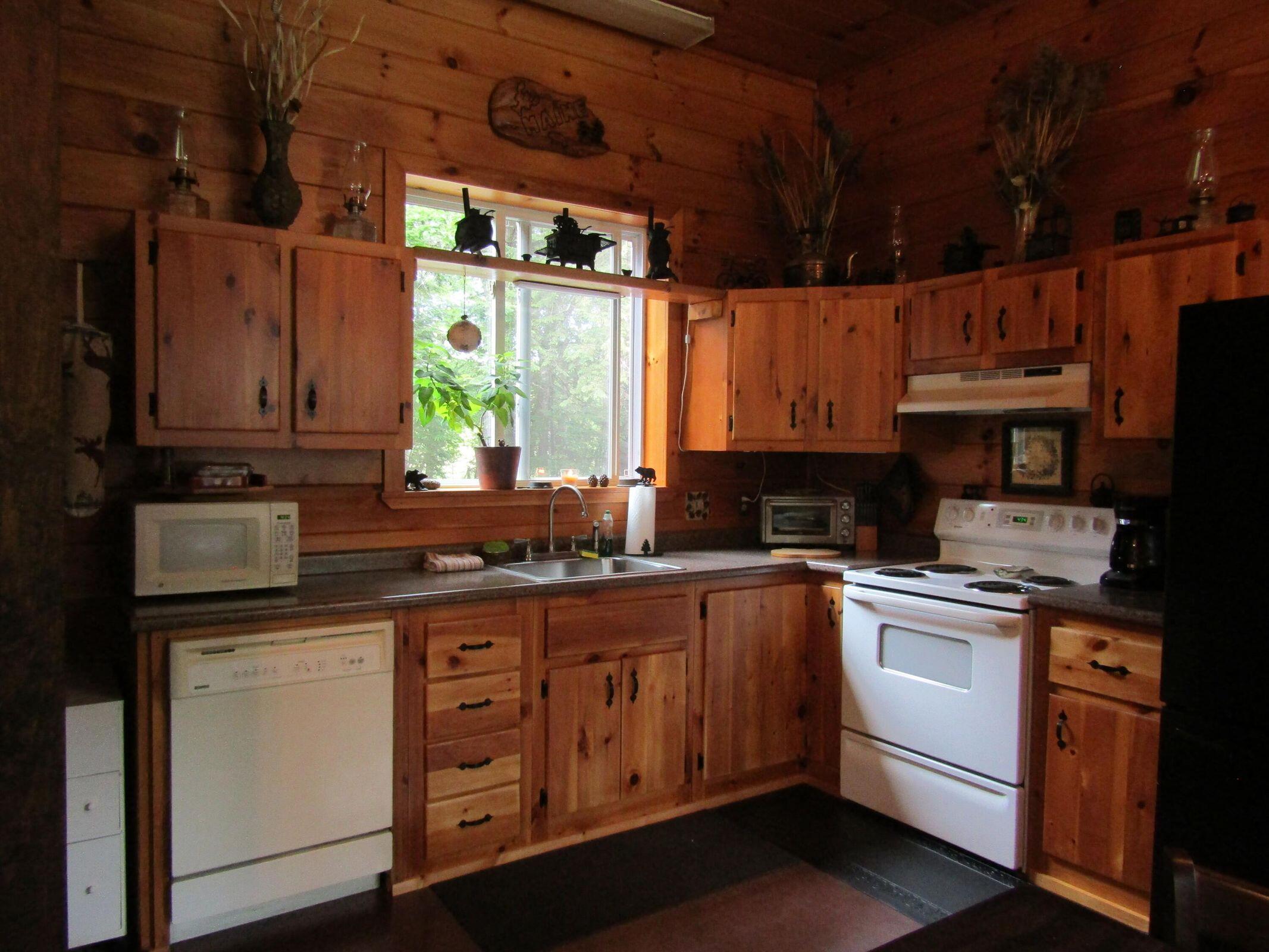 37 Loon Drive, Newport, ME, 04953